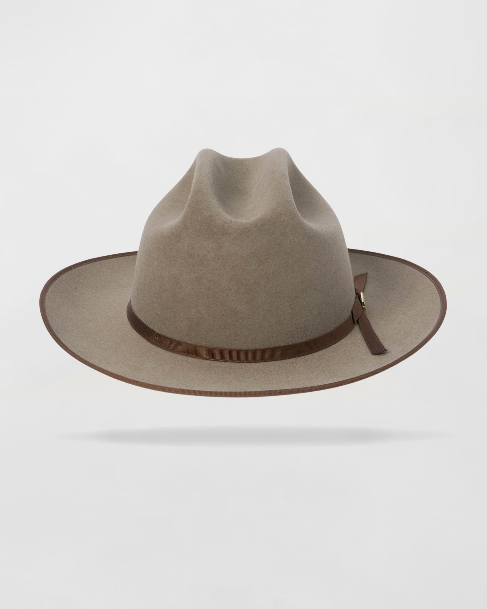 Classic Charm Felt Outdoor Hat in Silverbelly