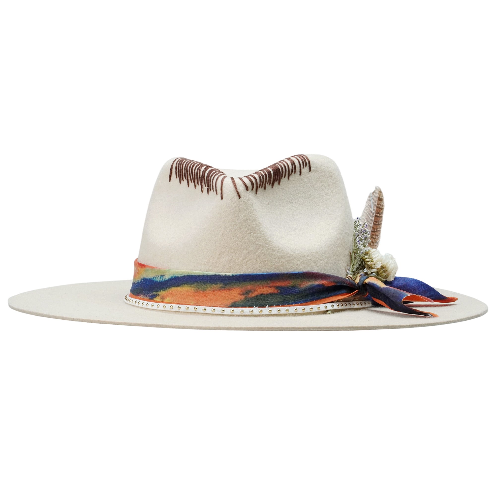 Teardrop Fedora - Off-White with Natural Dried Flower Bouquet