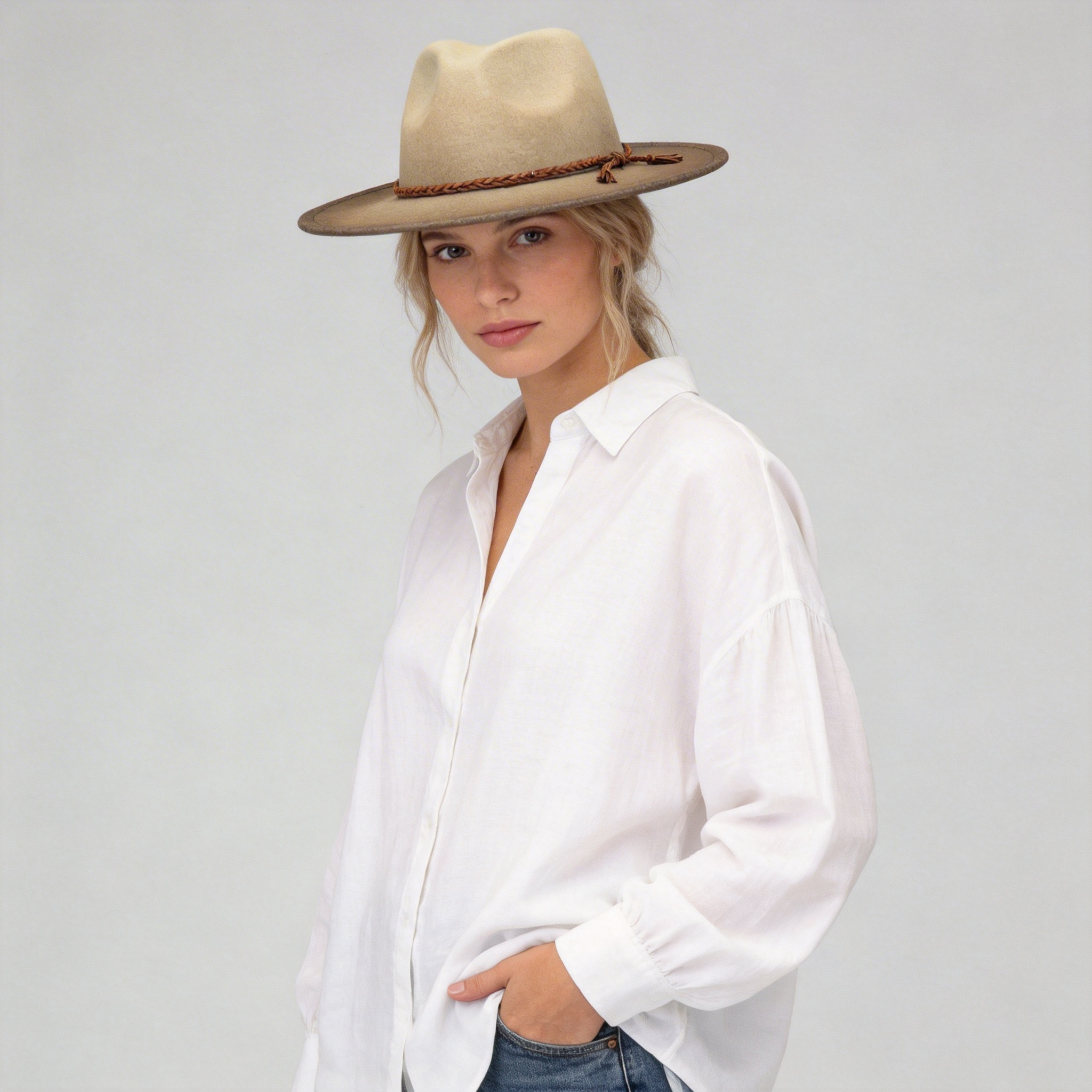 Gradient Oatmeal Flat-Brim – Braided Cord Knot