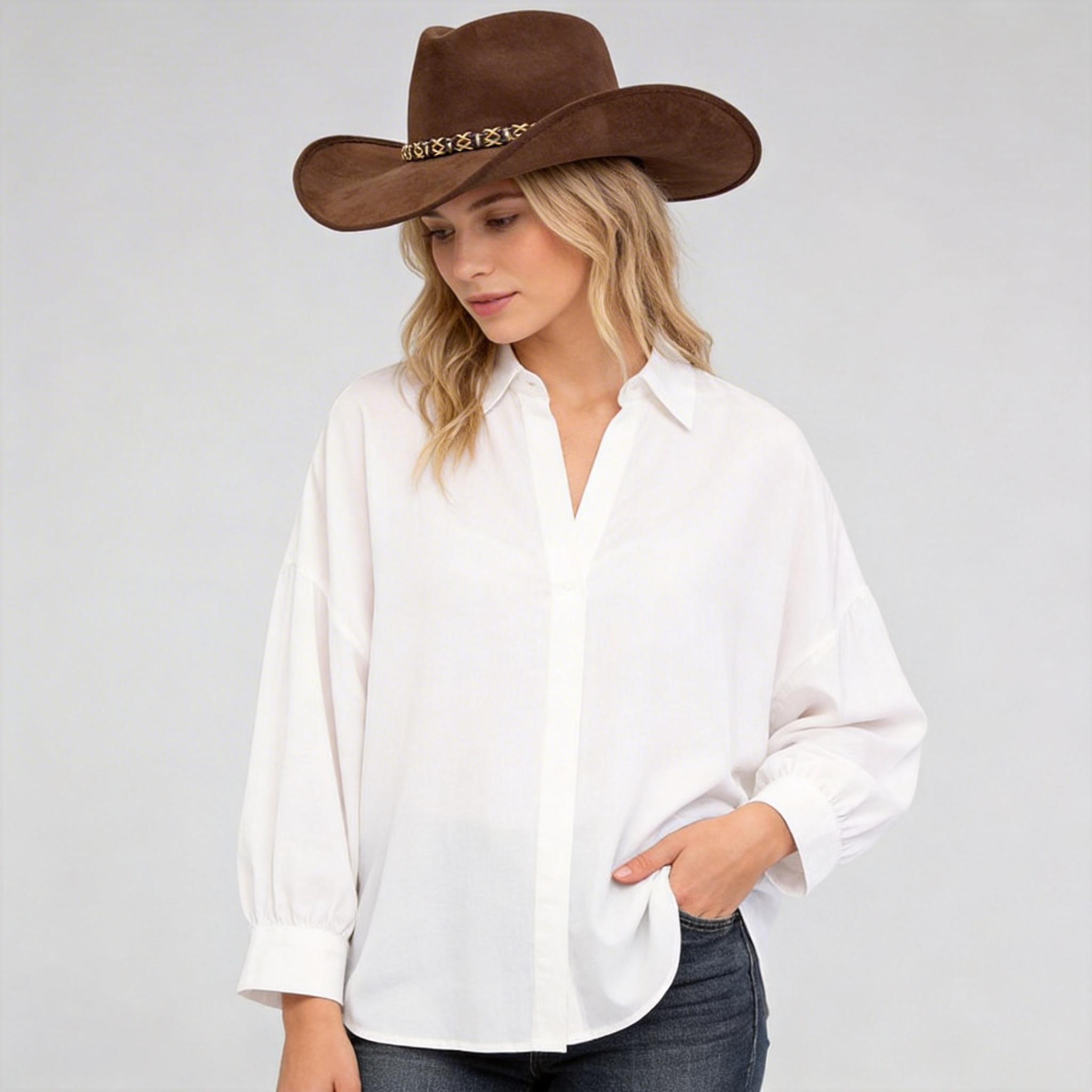 Women Cattleman's Charm-Brown