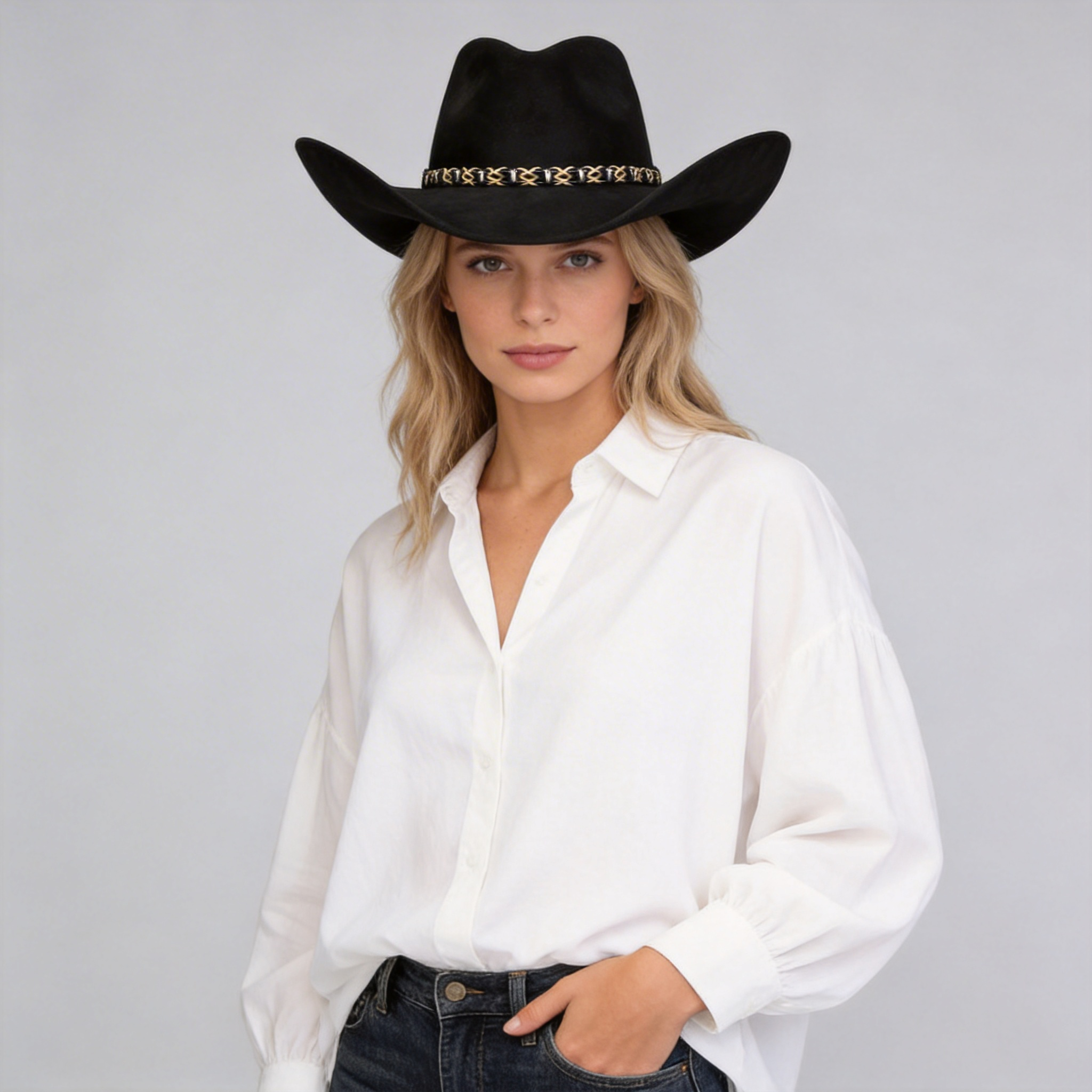 Women Cattleman's Charm-Black