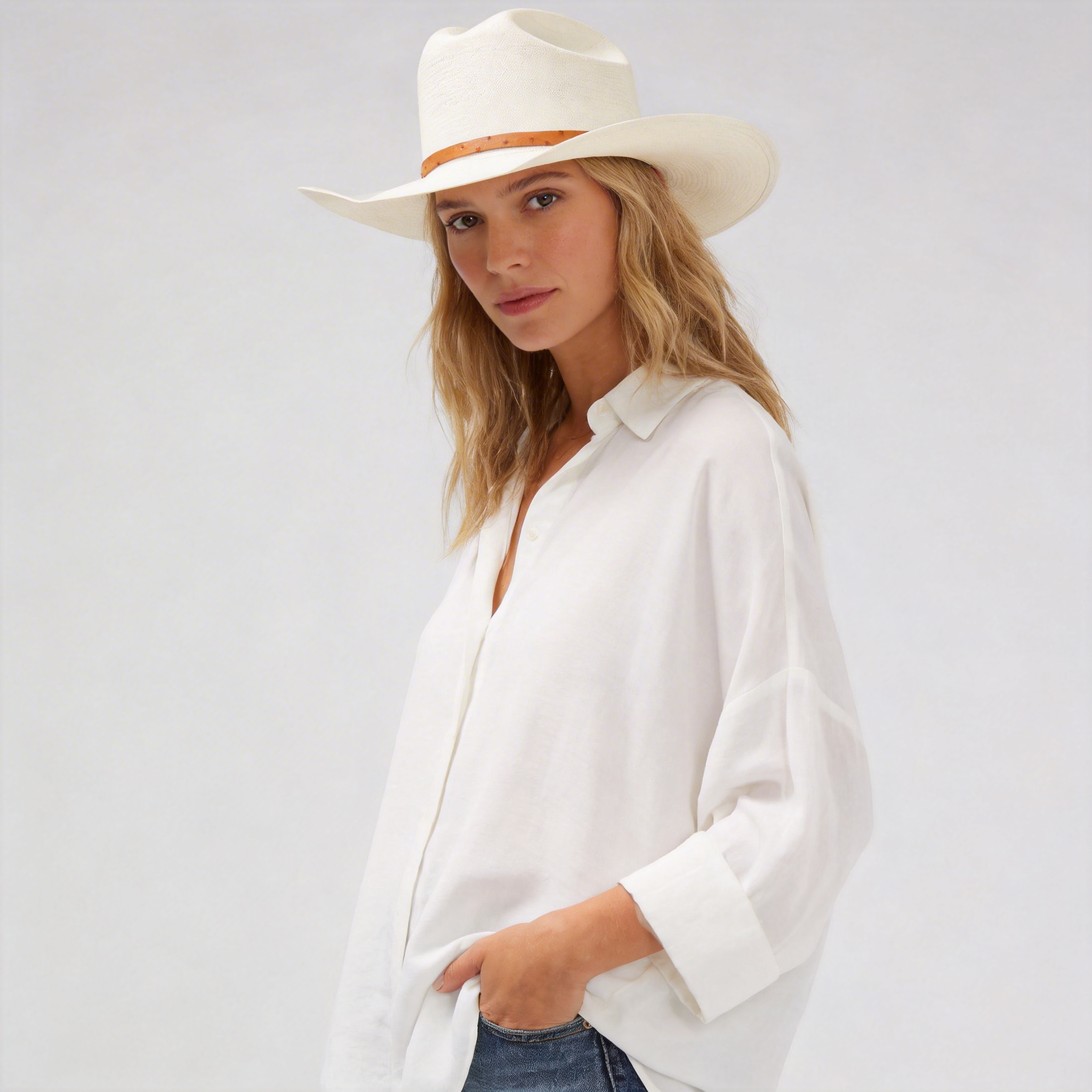 Women Cattleman's Charm White Straw Western Hat