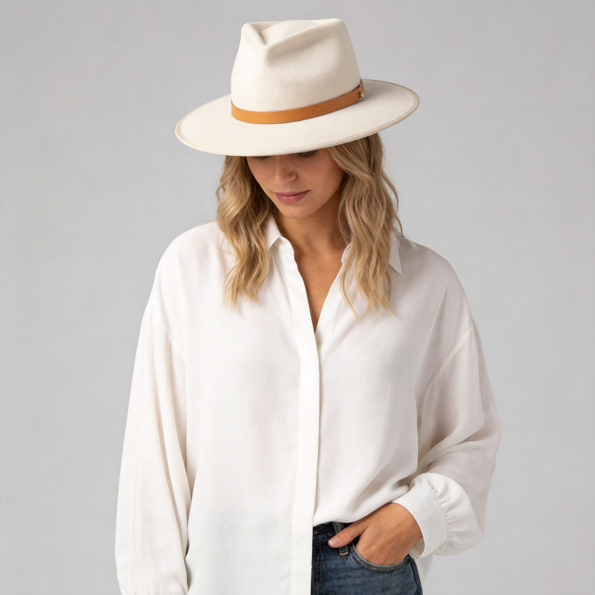 Women Oasis Felt Fedora In Sliver