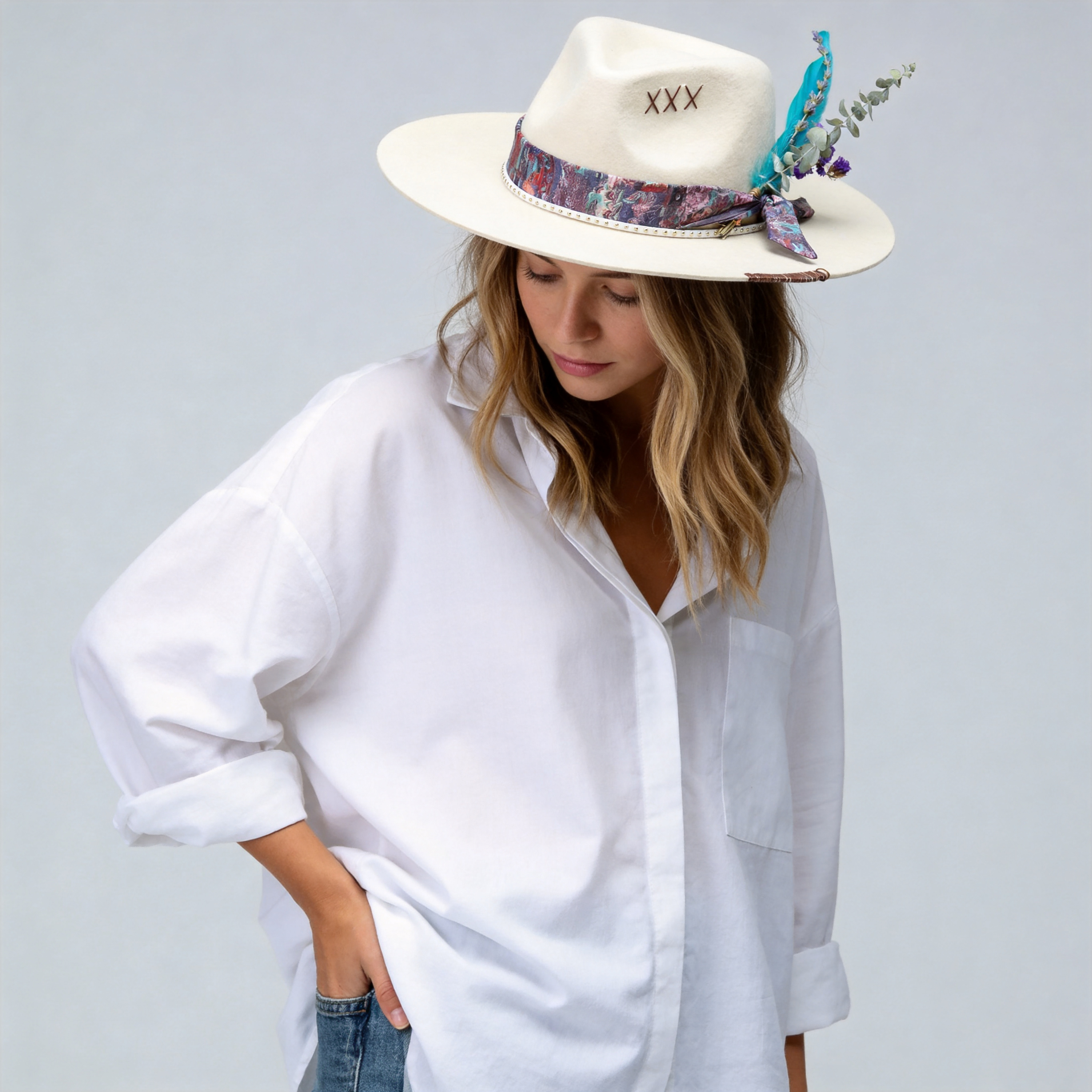 Classic Teardrop Crown - Off-White with Floral Accent
