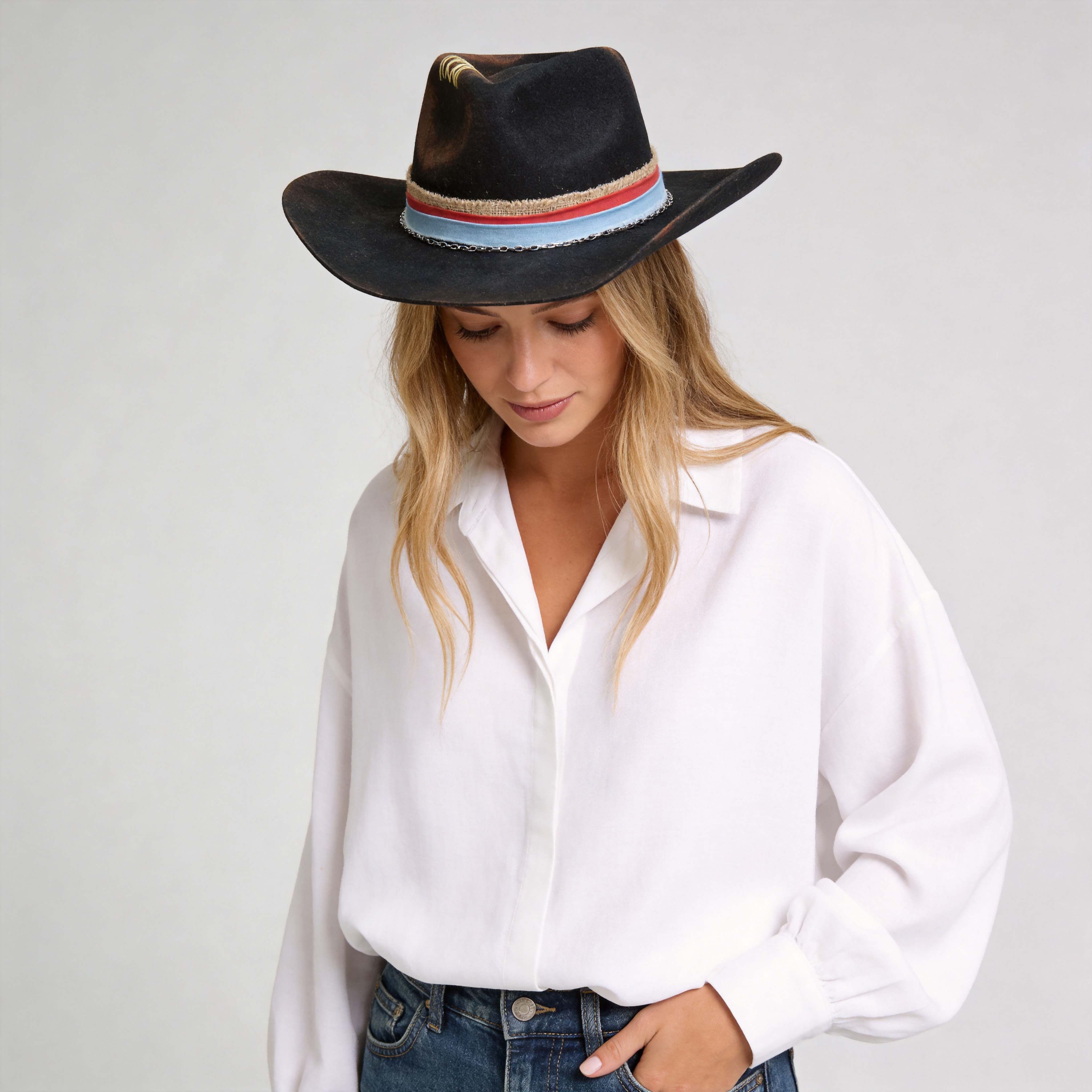 Black Rolled Brim Felt Hat with Silver Chain Band