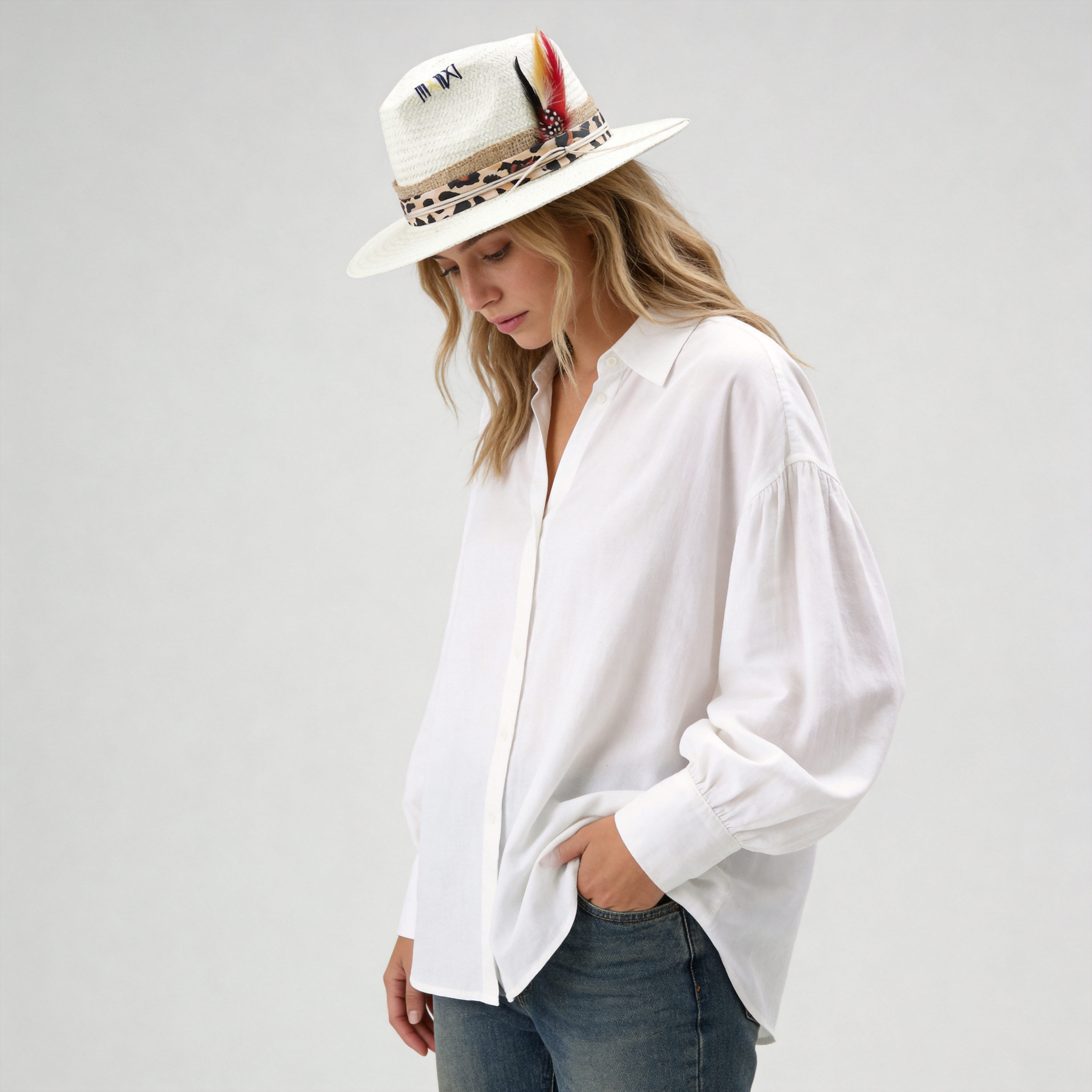 Classic Gus Crown - Off-White with Feather Detail