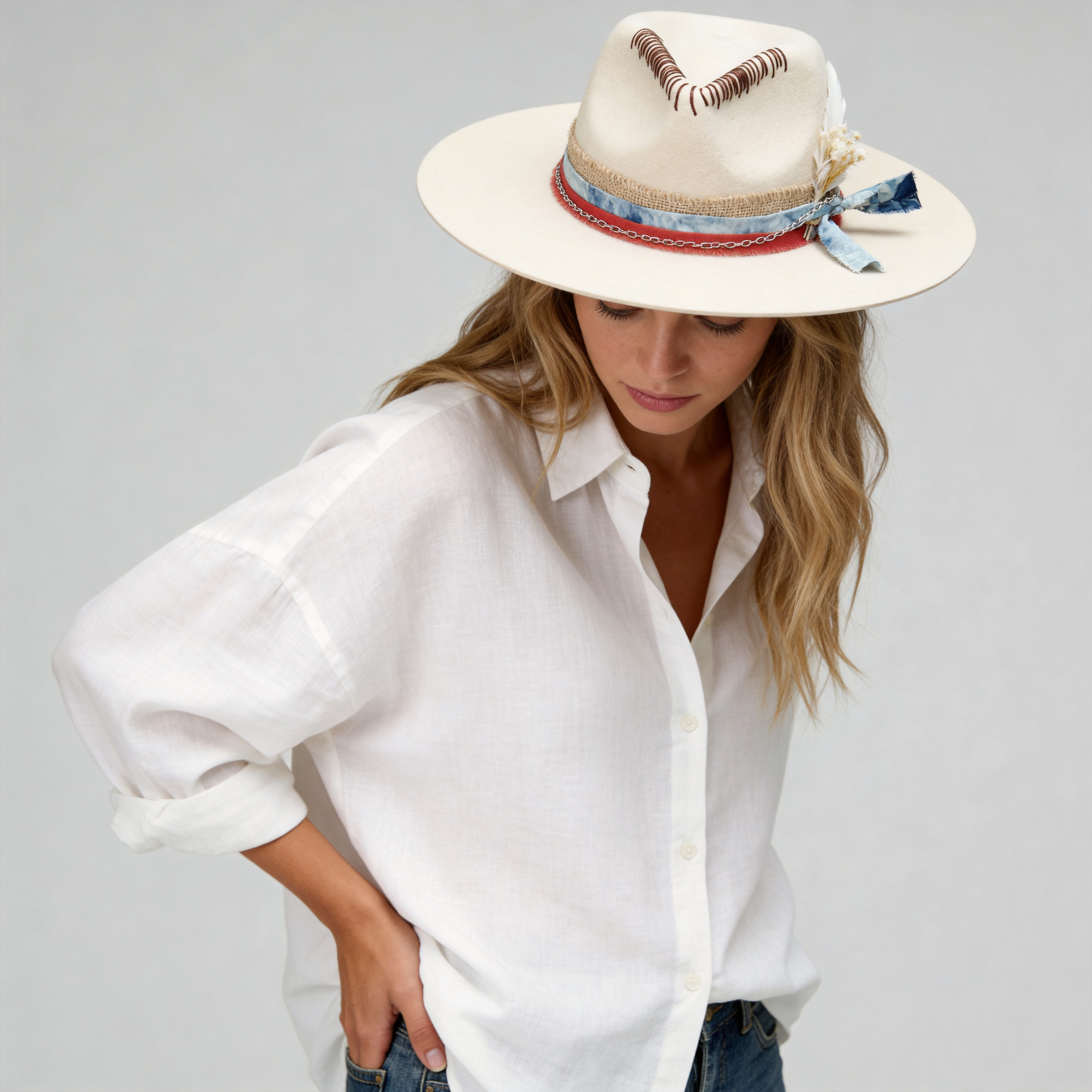 Teardrop Fedora - Off-White with Stitched Crown