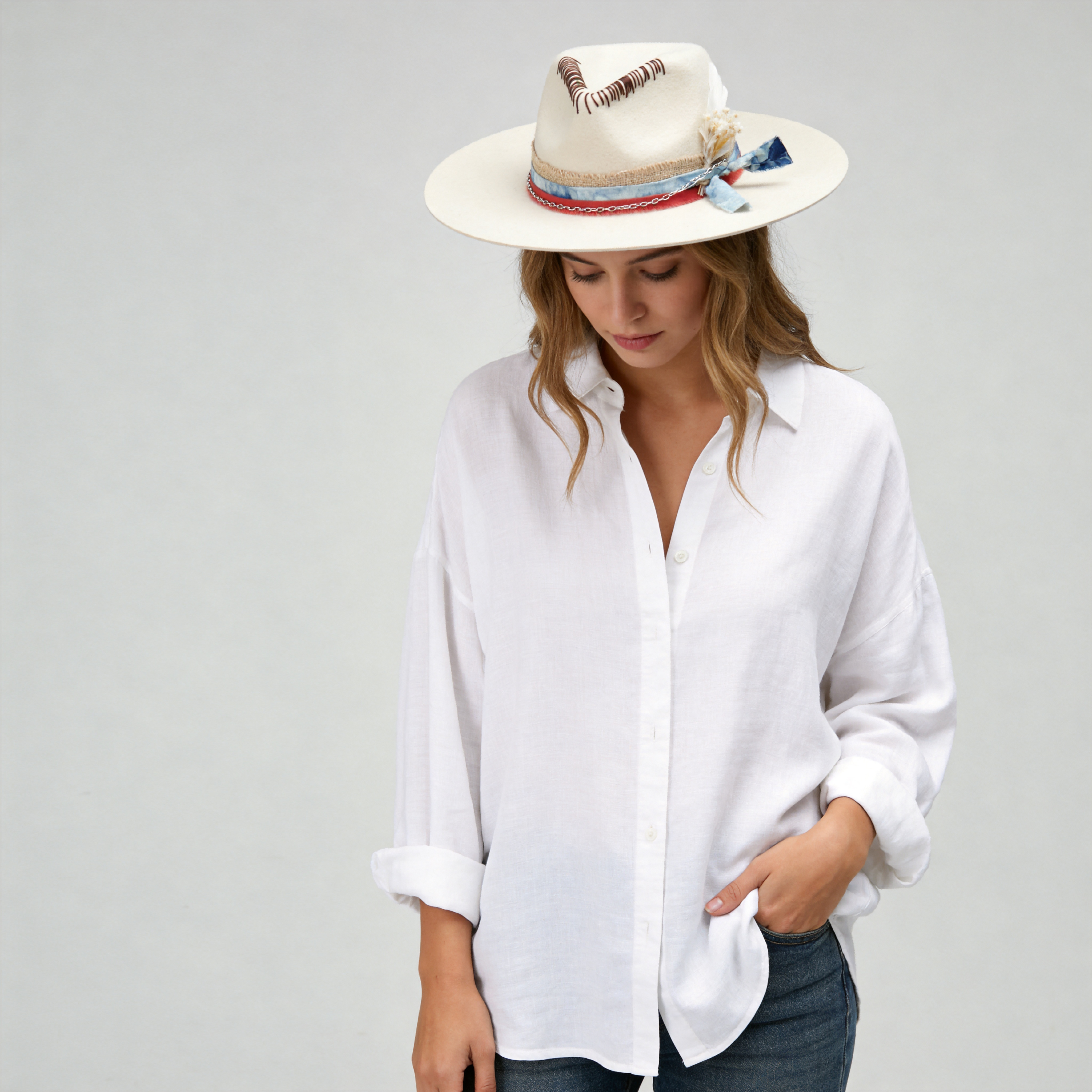 Teardrop Fedora - Off-White with Stitched Crown