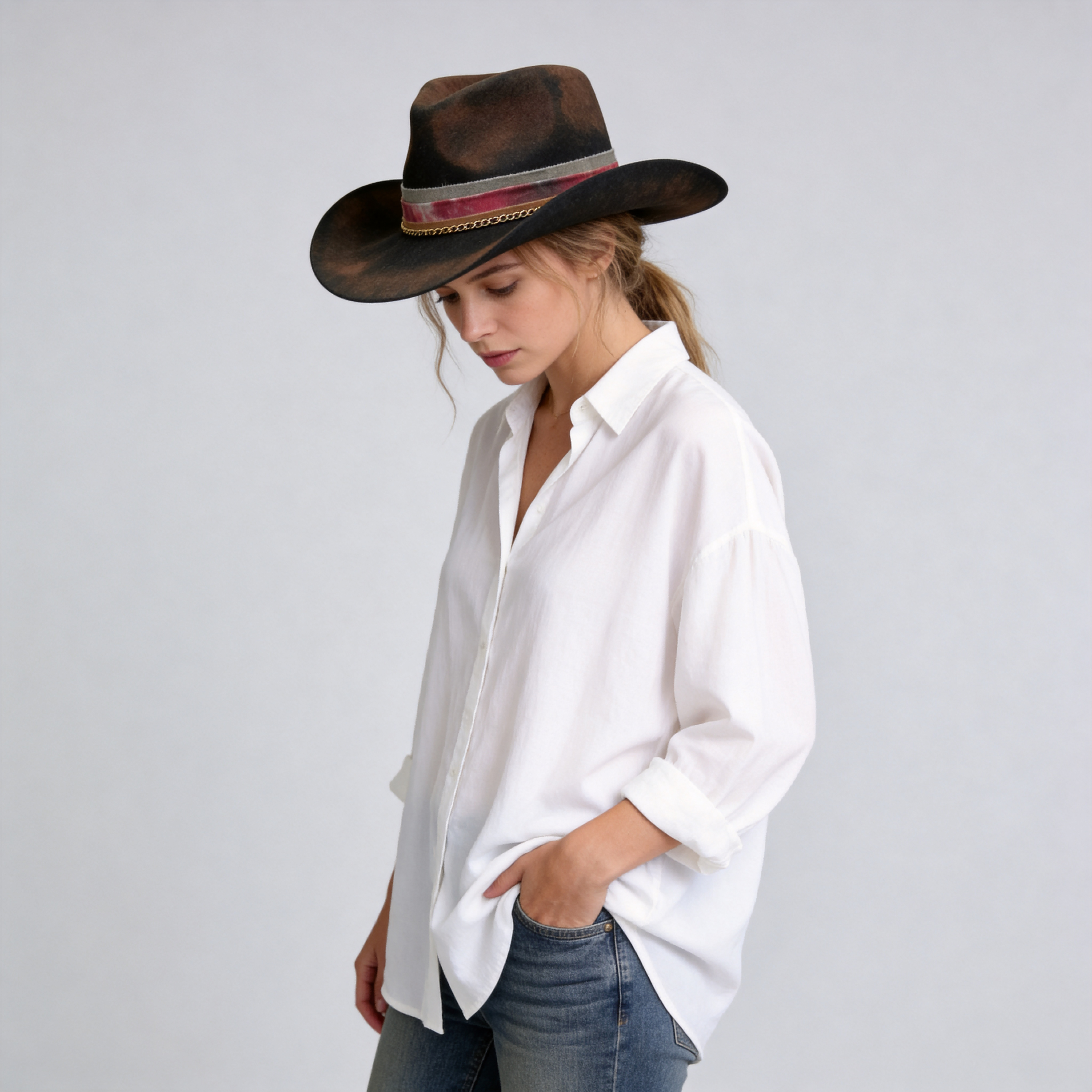 Black Rolled Brim Felt Hat with Gold Chain Band