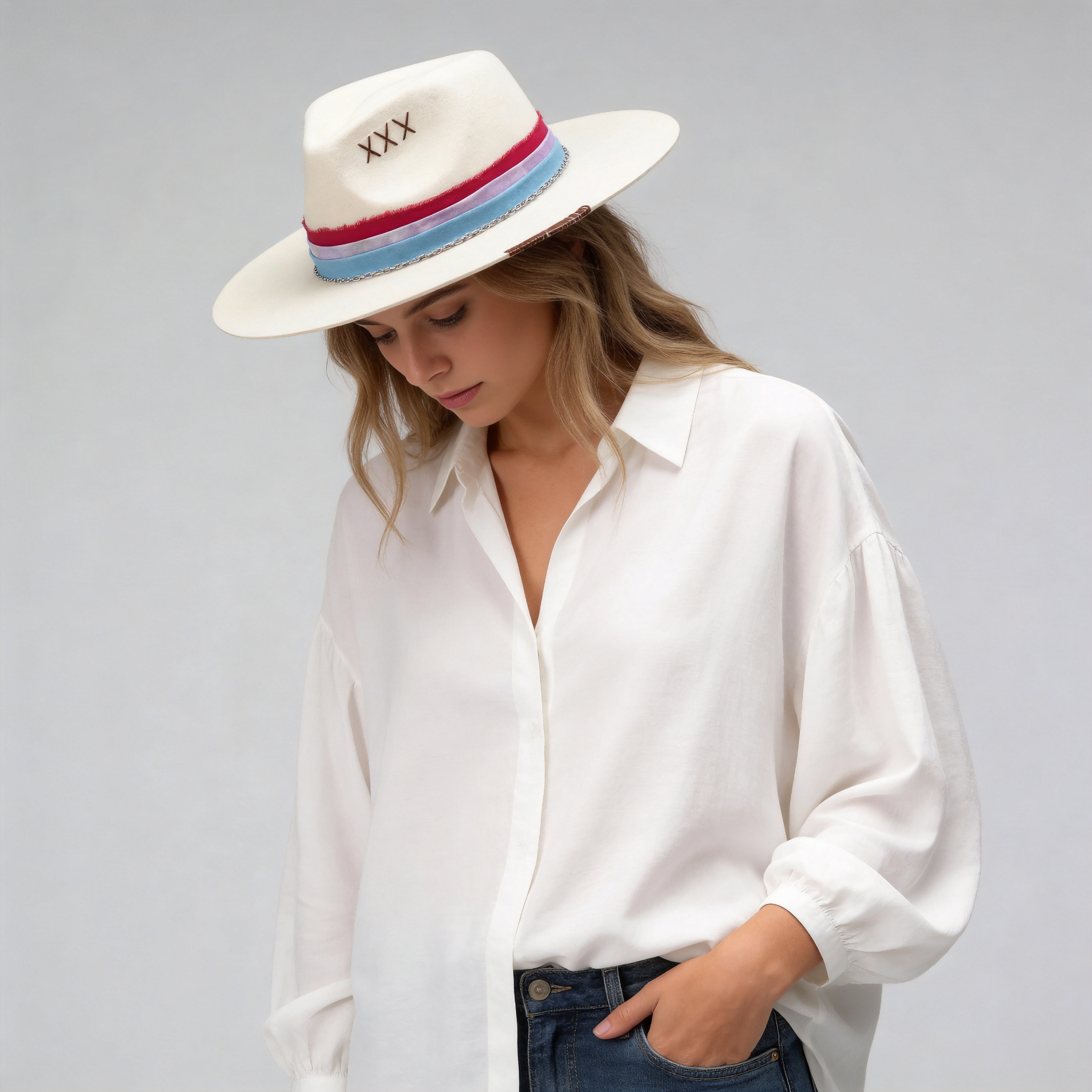 Off-White Straight Brim Felt Hat with Silver Chain