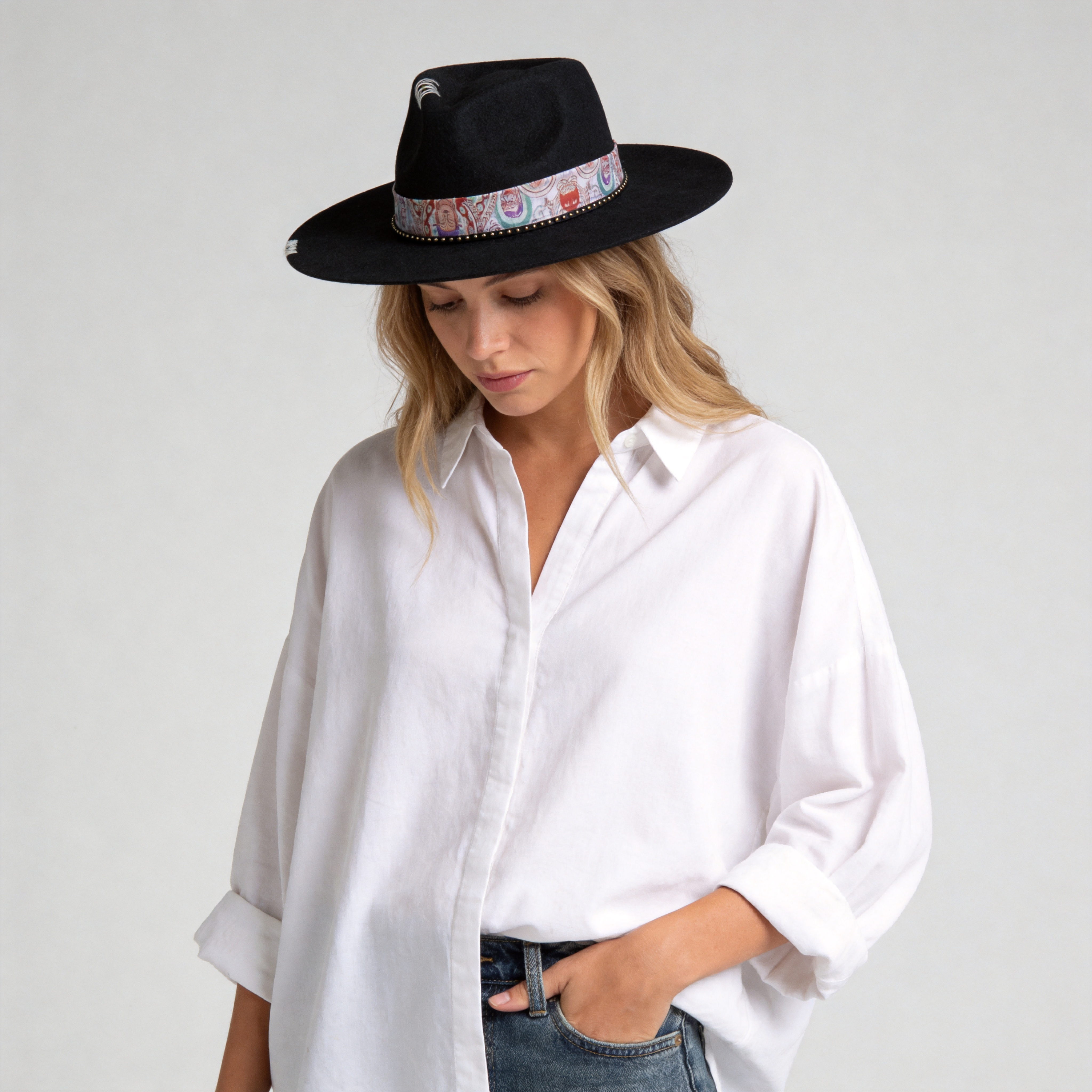 Modern Black Hat: Custom Fabric and Simple Tie