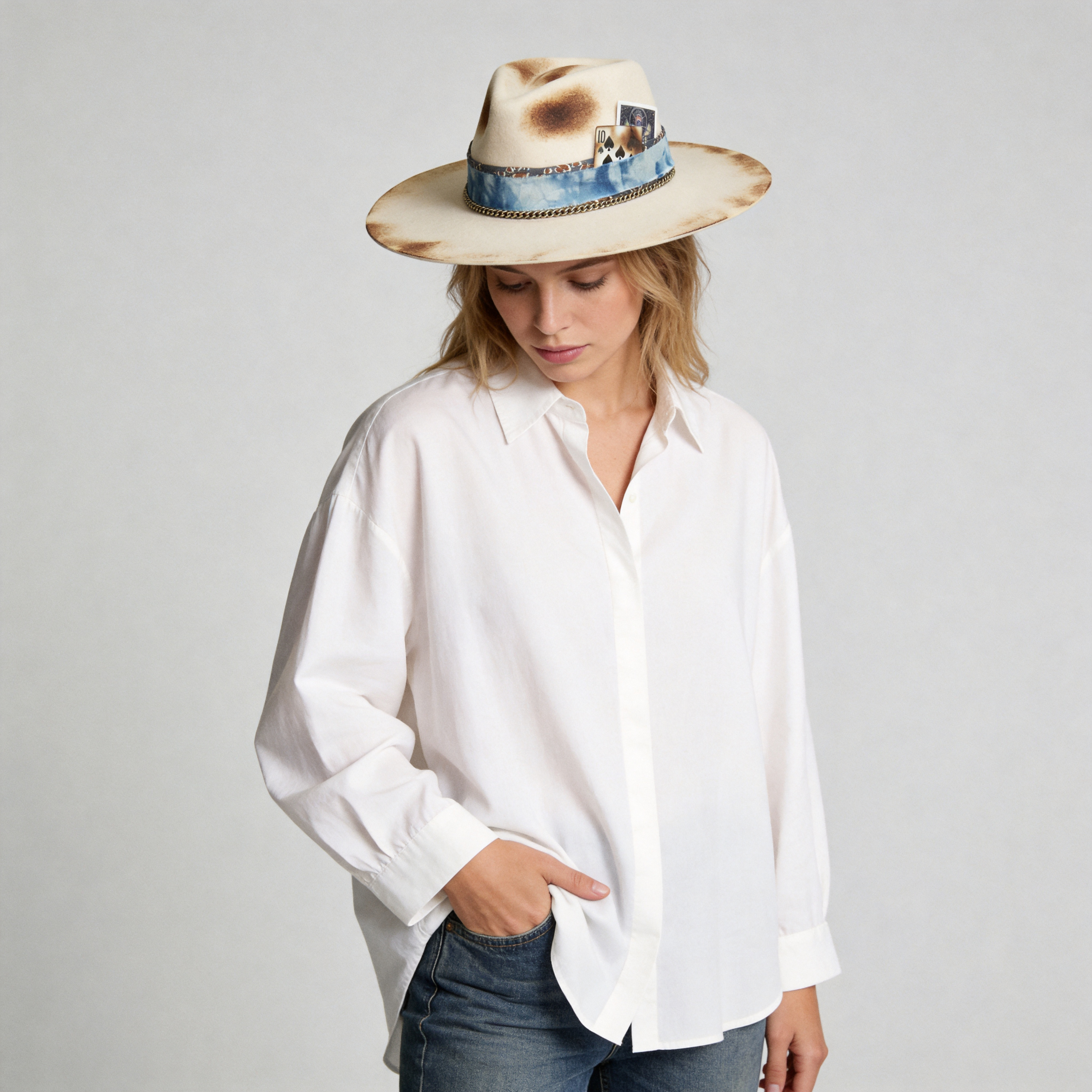 Hand-Burned Edgy Felt Hat – Metal Chain, Fire-Marked Brim