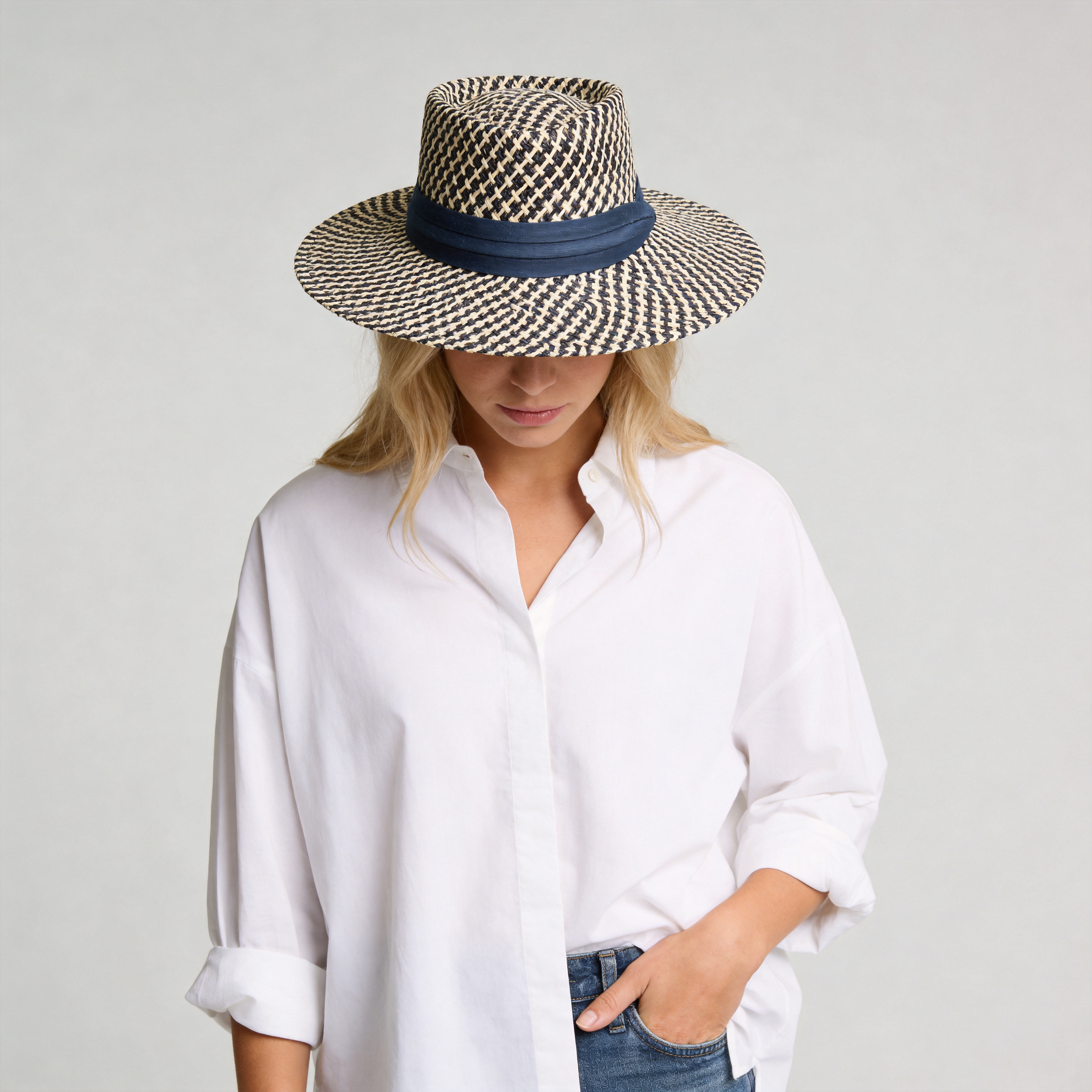 Handcrafted Mixed-Color Straw Boater Hat - Women's Flat Brim Hollow Knit Beach Fedora