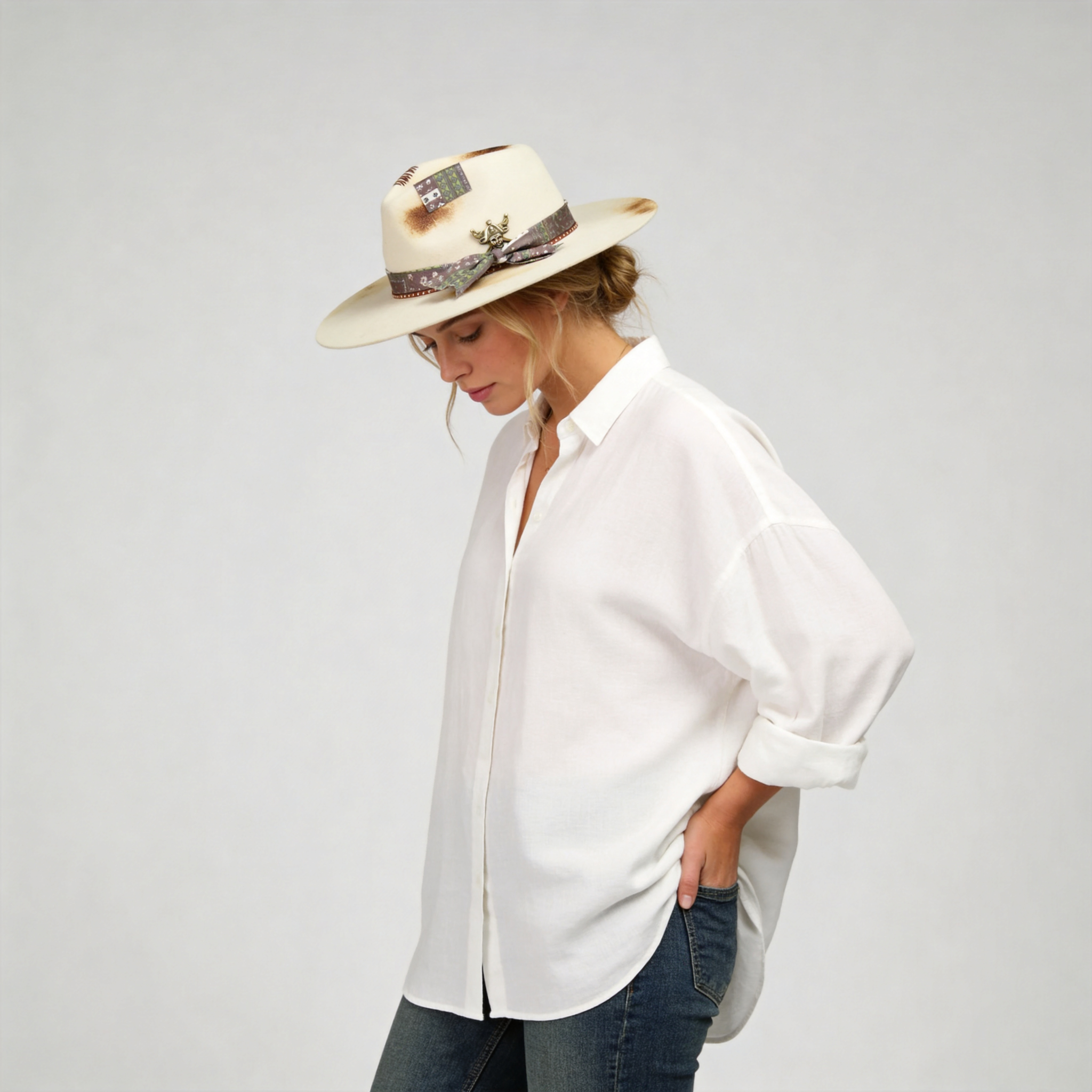 Hand-Burned Edgy Felt Hat – Neutral Tone, Mixed Media Band