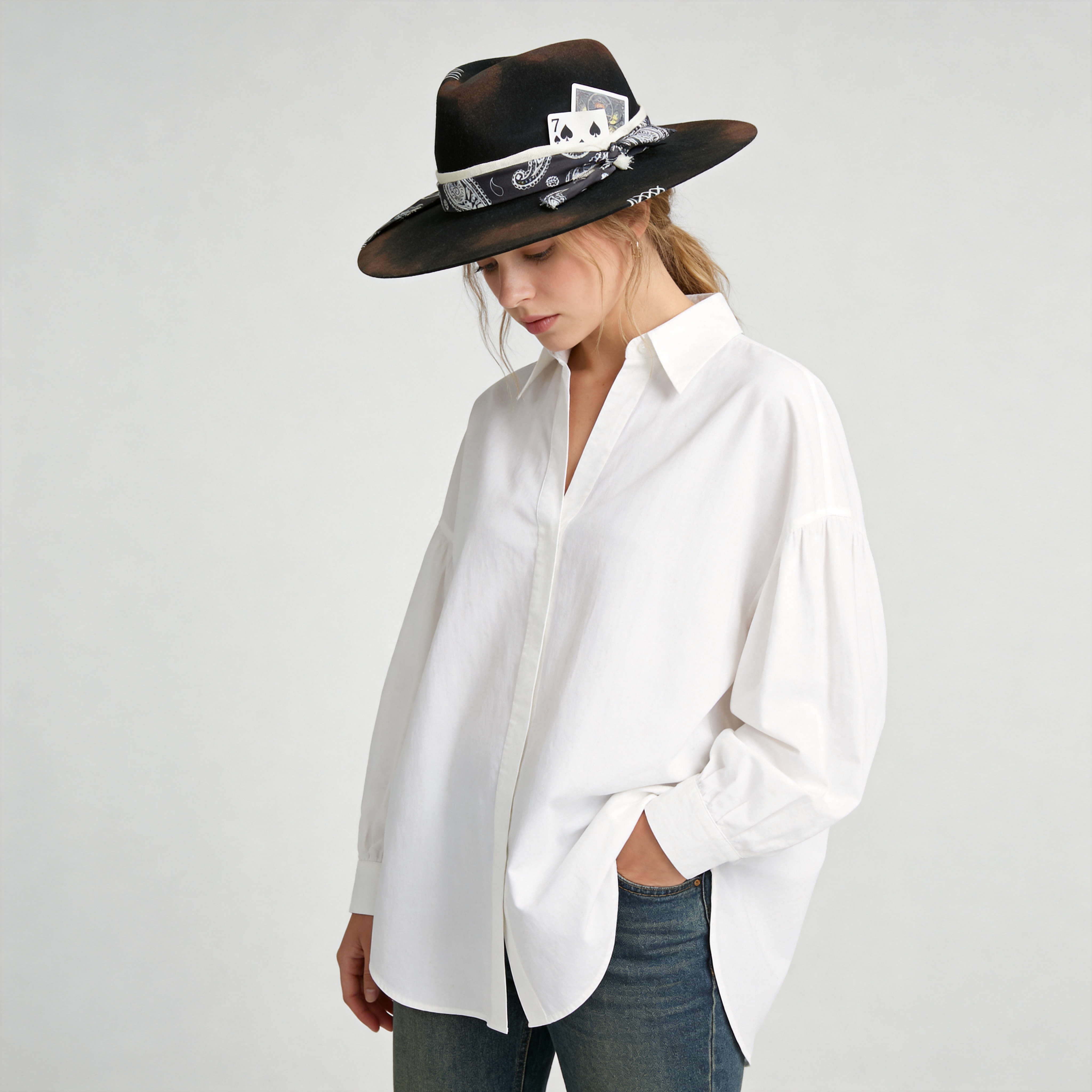 Modern Felt Hat – Burnt Finish, Textile Brim Decoration
