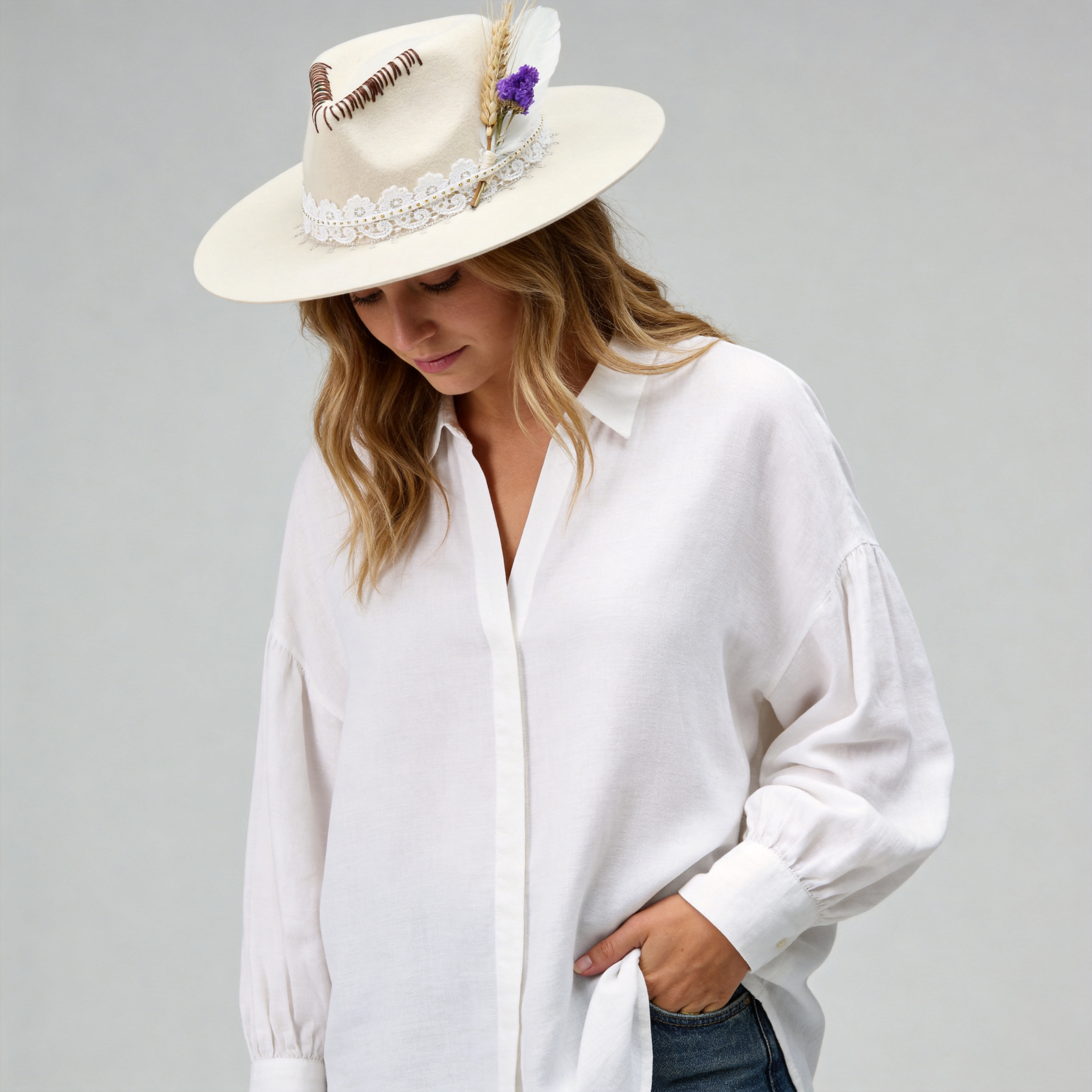 Cream Felt Fedora with Lace Band & Star Chain