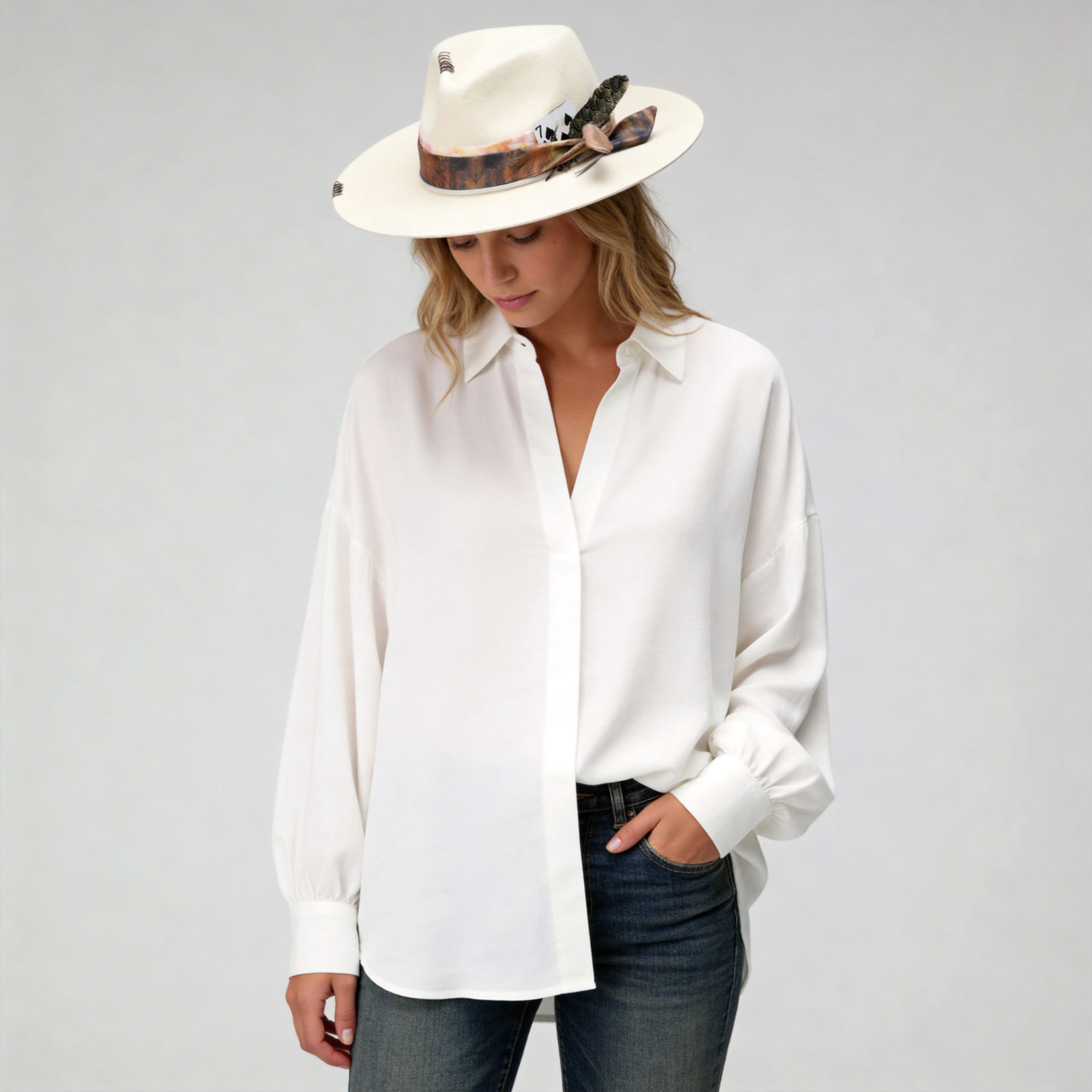 Elegant Beige Hat with Decorative Card Detail