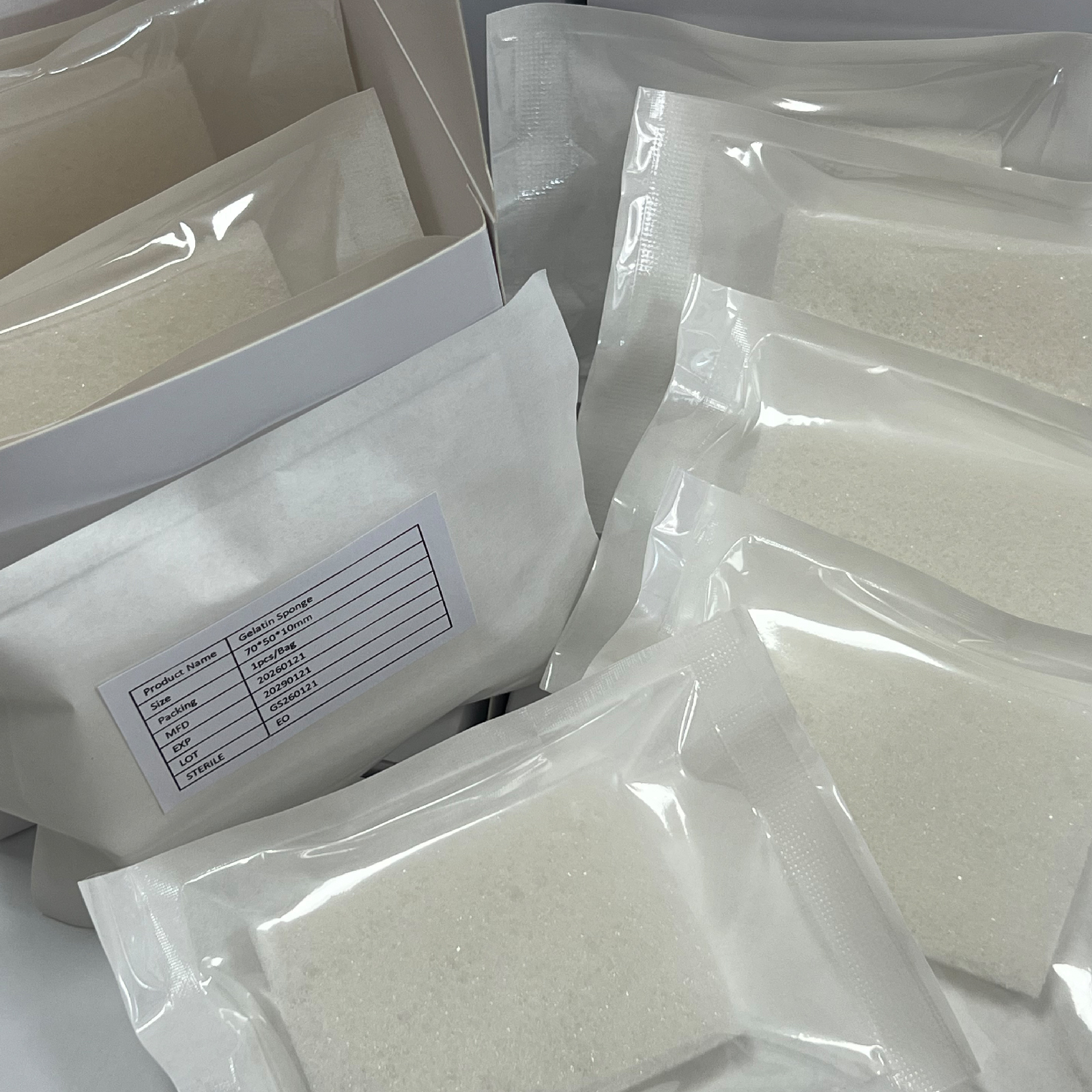 Absorbable Hemostatic Sponge