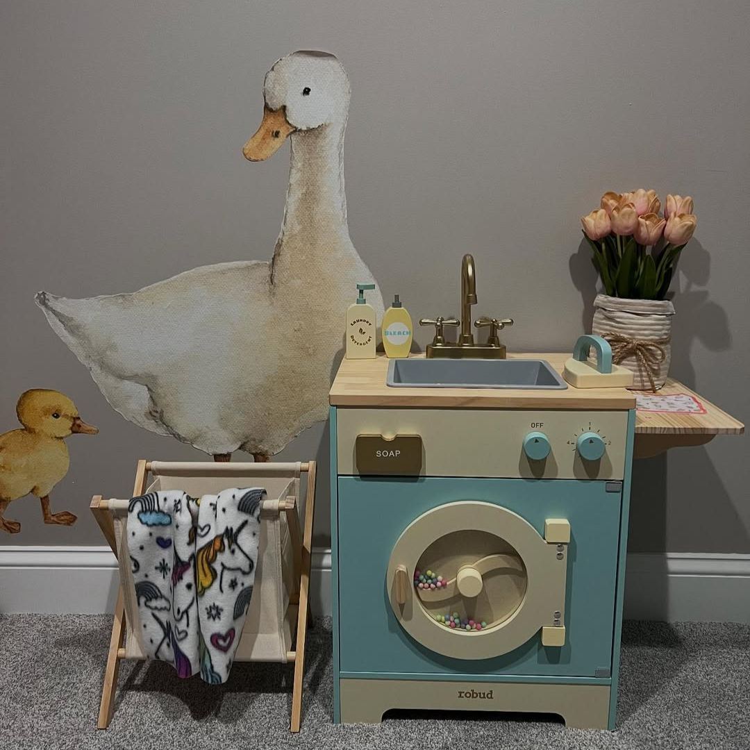 Robud Wooden Laundry Playset