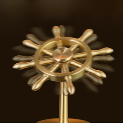 เครื่องประดับรูปพวงมาลัยเรือของคนขับเรือ