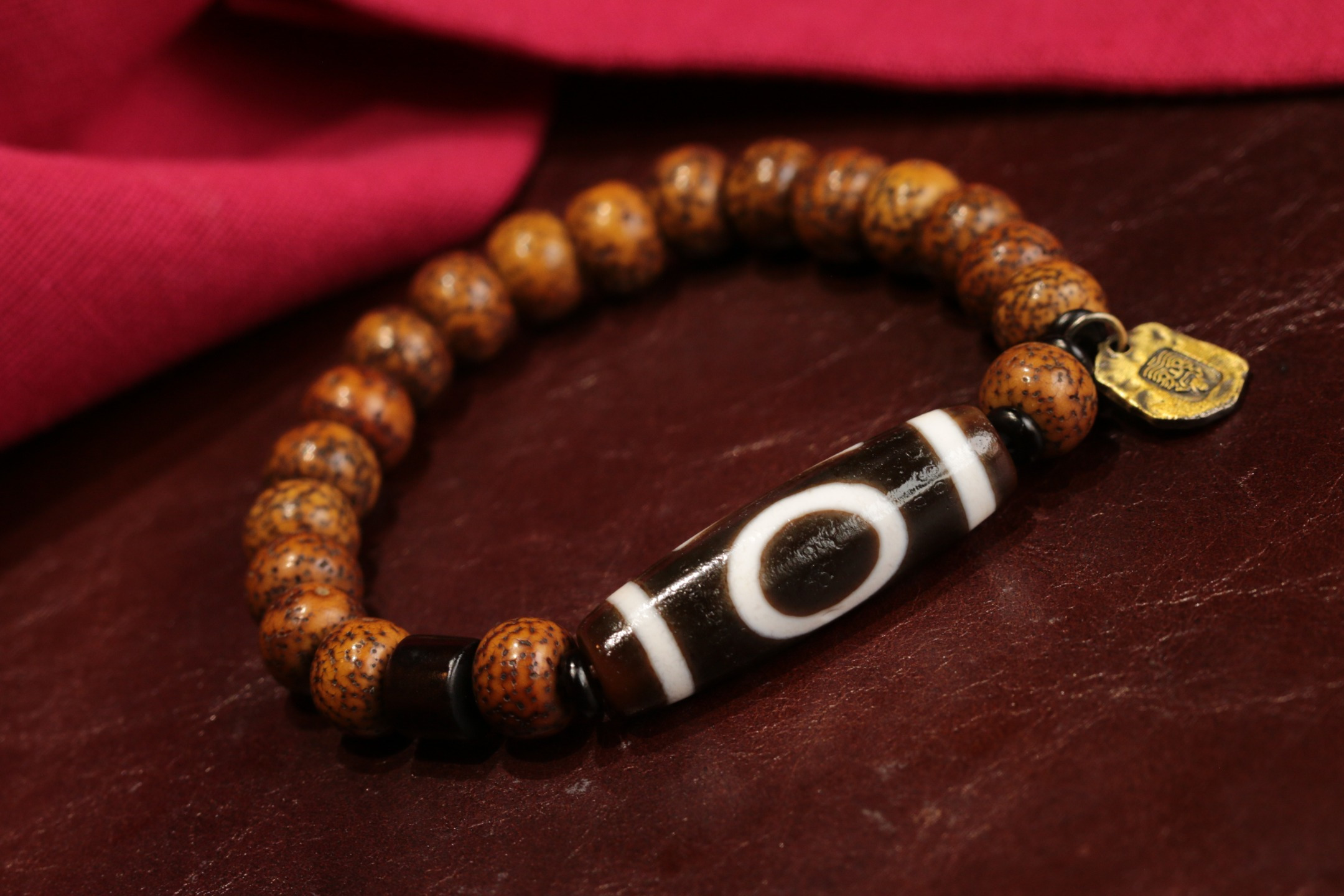 Heaven & Earth, Stars & Moon Bodhi and Dzi Bead Bracelet（Unique ID:cp-1-4631）