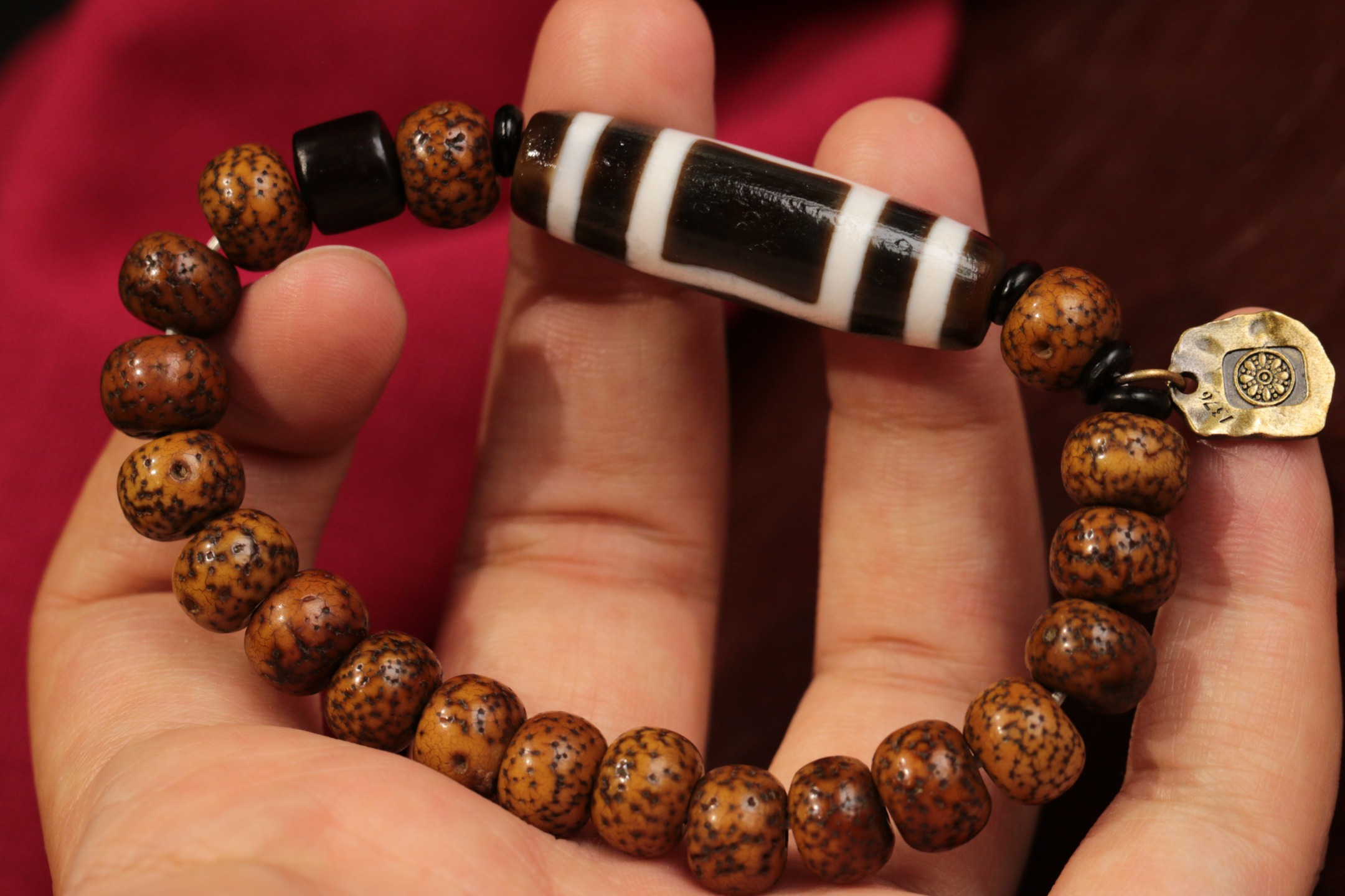 Heaven & Earth, Stars & Moon Bodhi and Dzi Bead Bracelet（Unique ID:cp-1-4631）