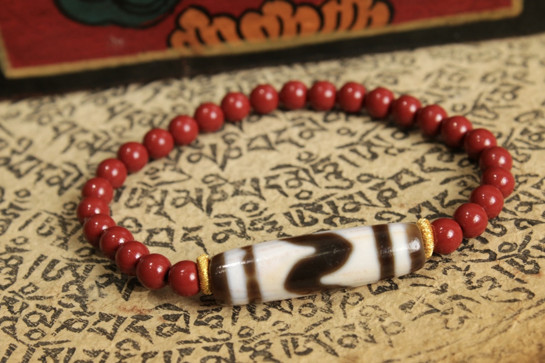 Tiger Tooth Dzi Bead Bracelet（Unique ID:cp1-1662）
