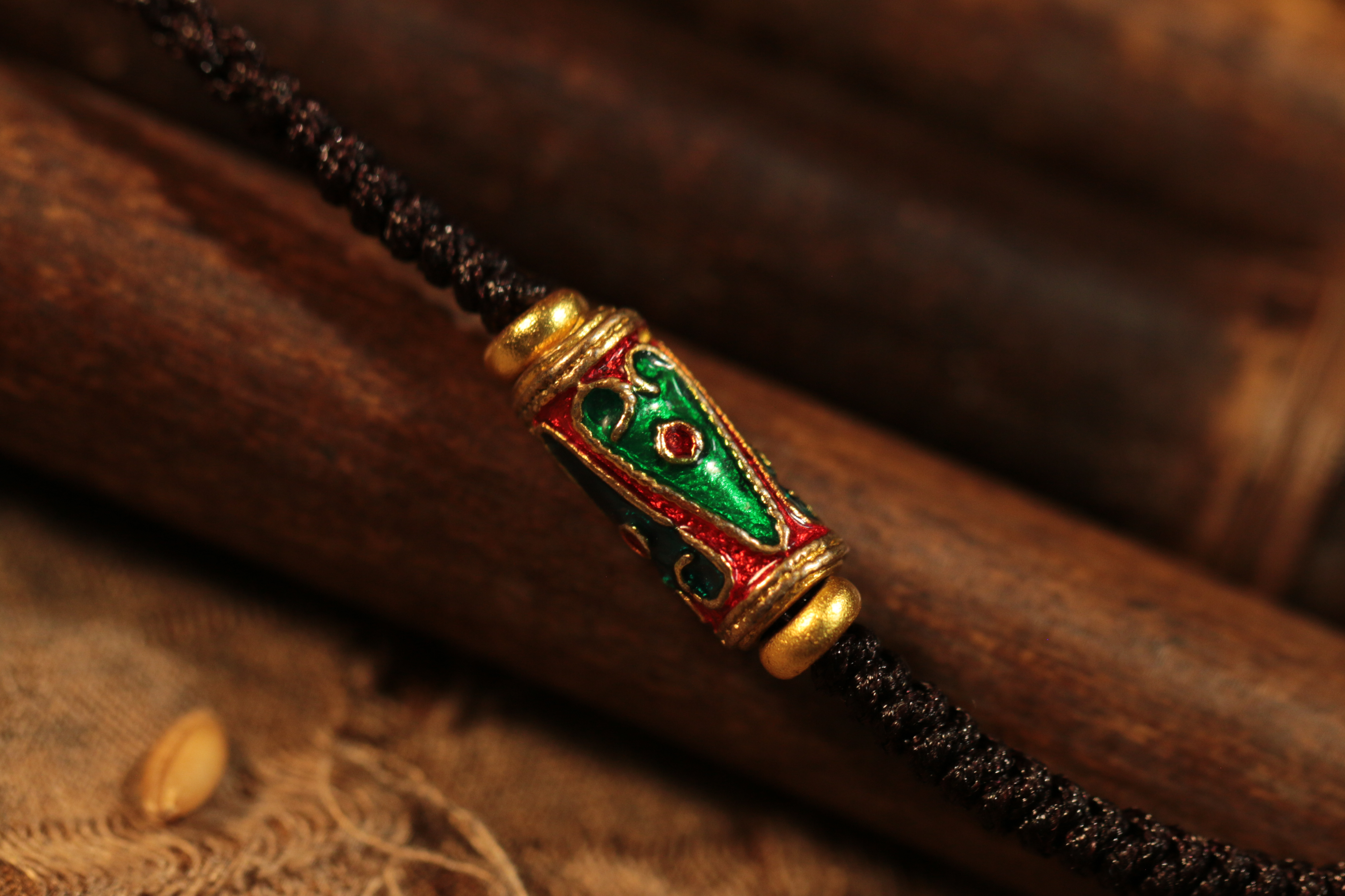 Glass Dzi Bead Clavicle Necklace（Unique ID:cp-2-2502）