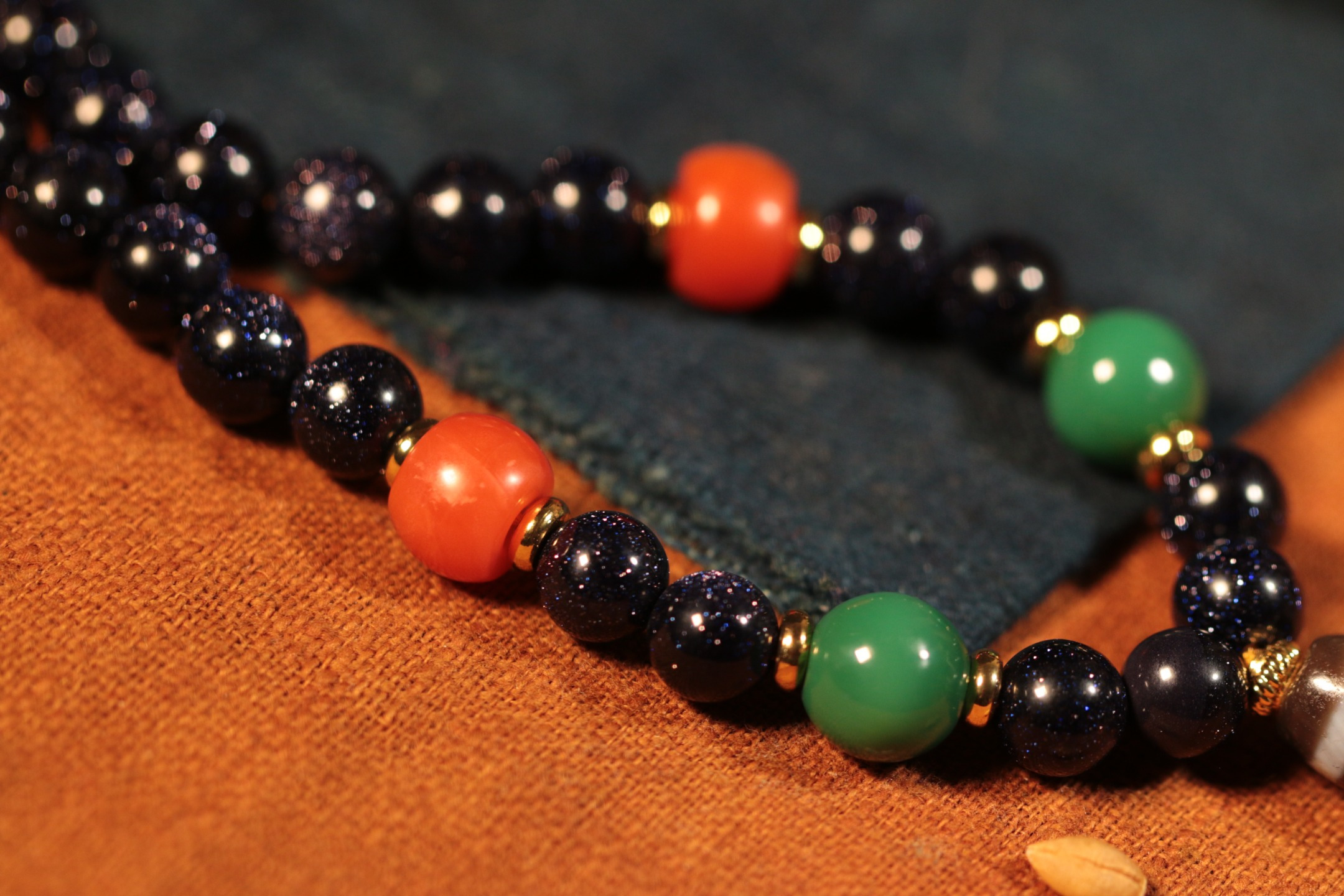 Four-Eyed Dzi Bead Clavicle Necklace（Unique ID:cp-2-2751）