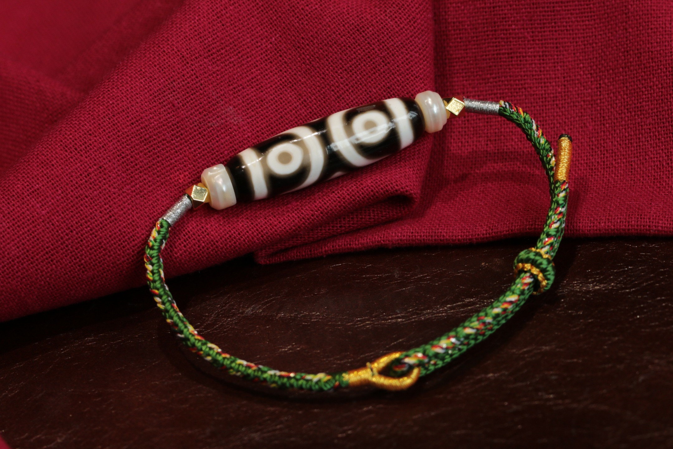 Three-Eyed Dzi Bead Bracelet（Unique ID:cp-1-4358）