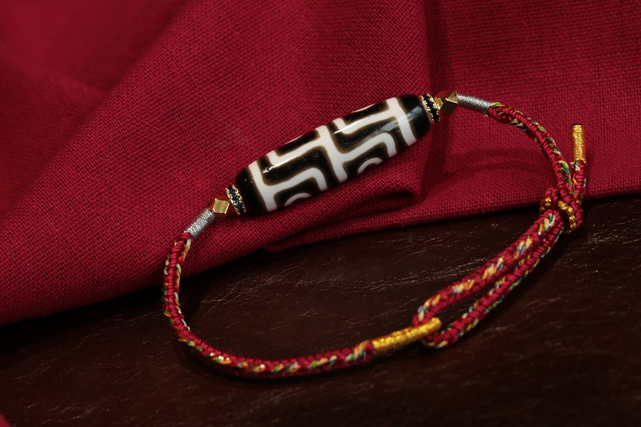 Four-Eyed Dzi Bead Bracelet（Unique ID:cp-1-4359）