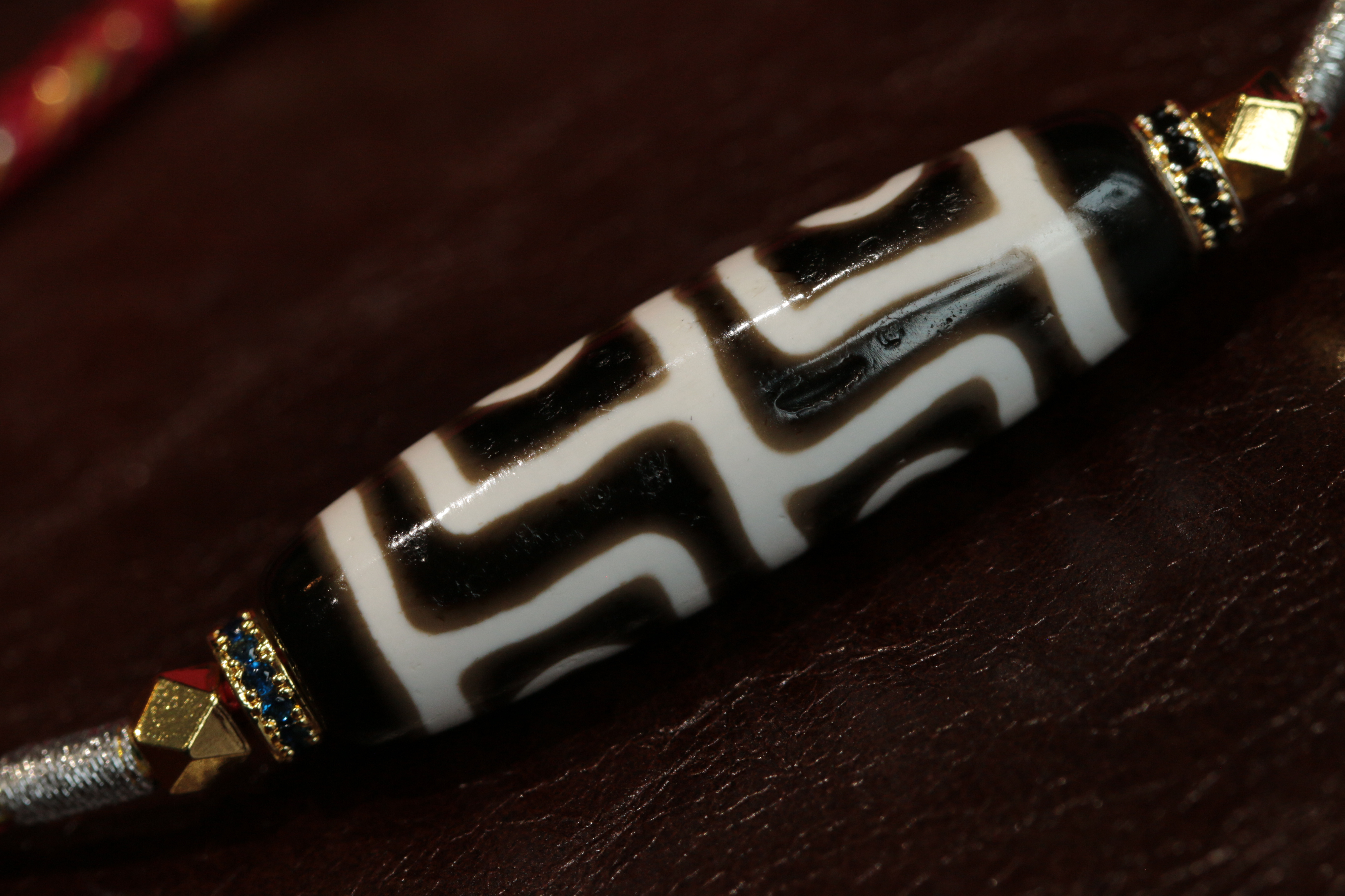 Four-Eyed Dzi Bead Bracelet（Unique ID:cp-1-4359）