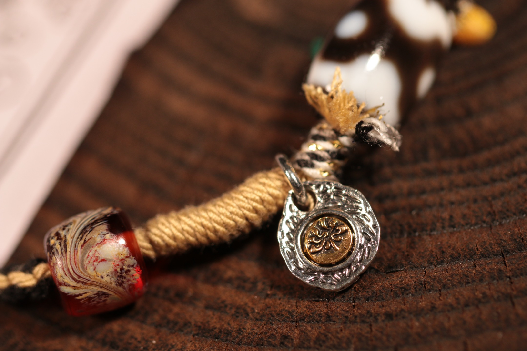 Mandala Three-Eyed Bead Bracelet（Unique ID:cp-1-5978）