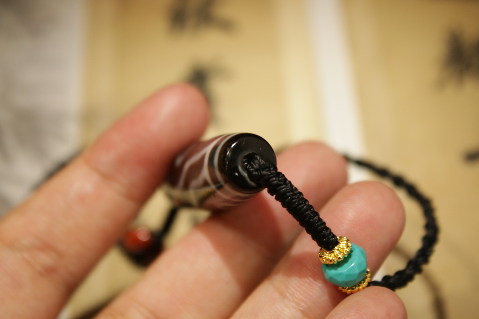 Six-Eyed Dzi Bead Clavicle Necklace（Unique ID:cp-2-0591）