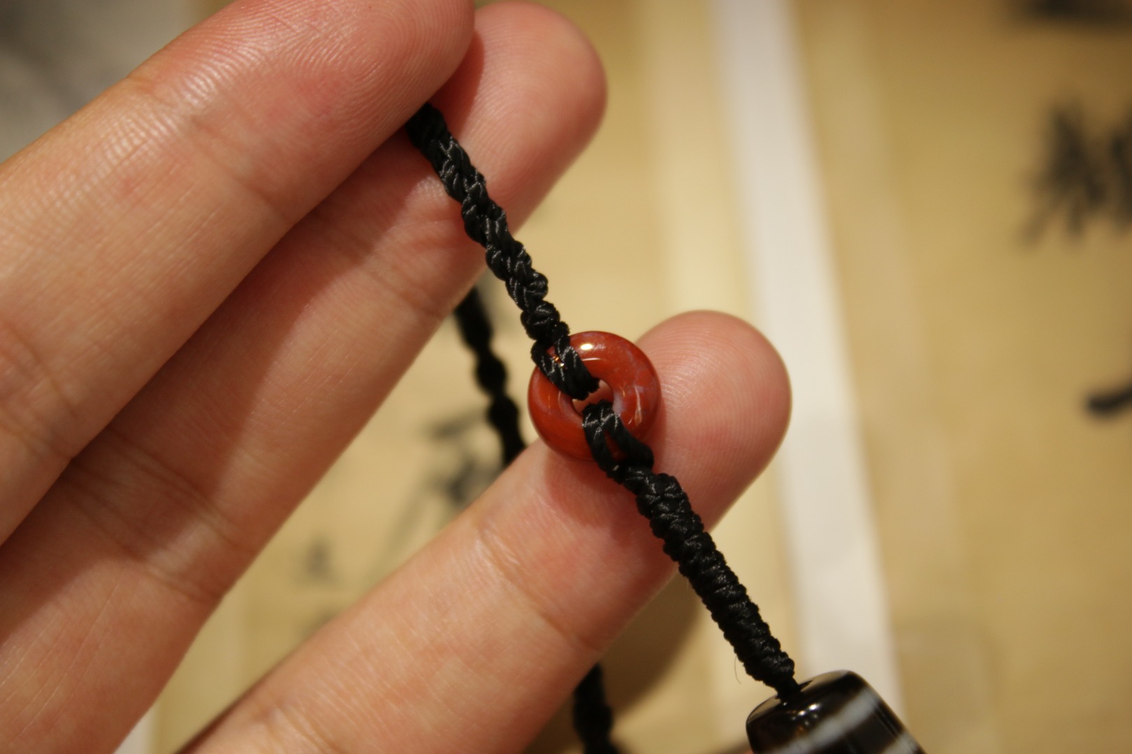 Six-Eyed Dzi Bead Clavicle Necklace（Unique ID:cp-2-0591）