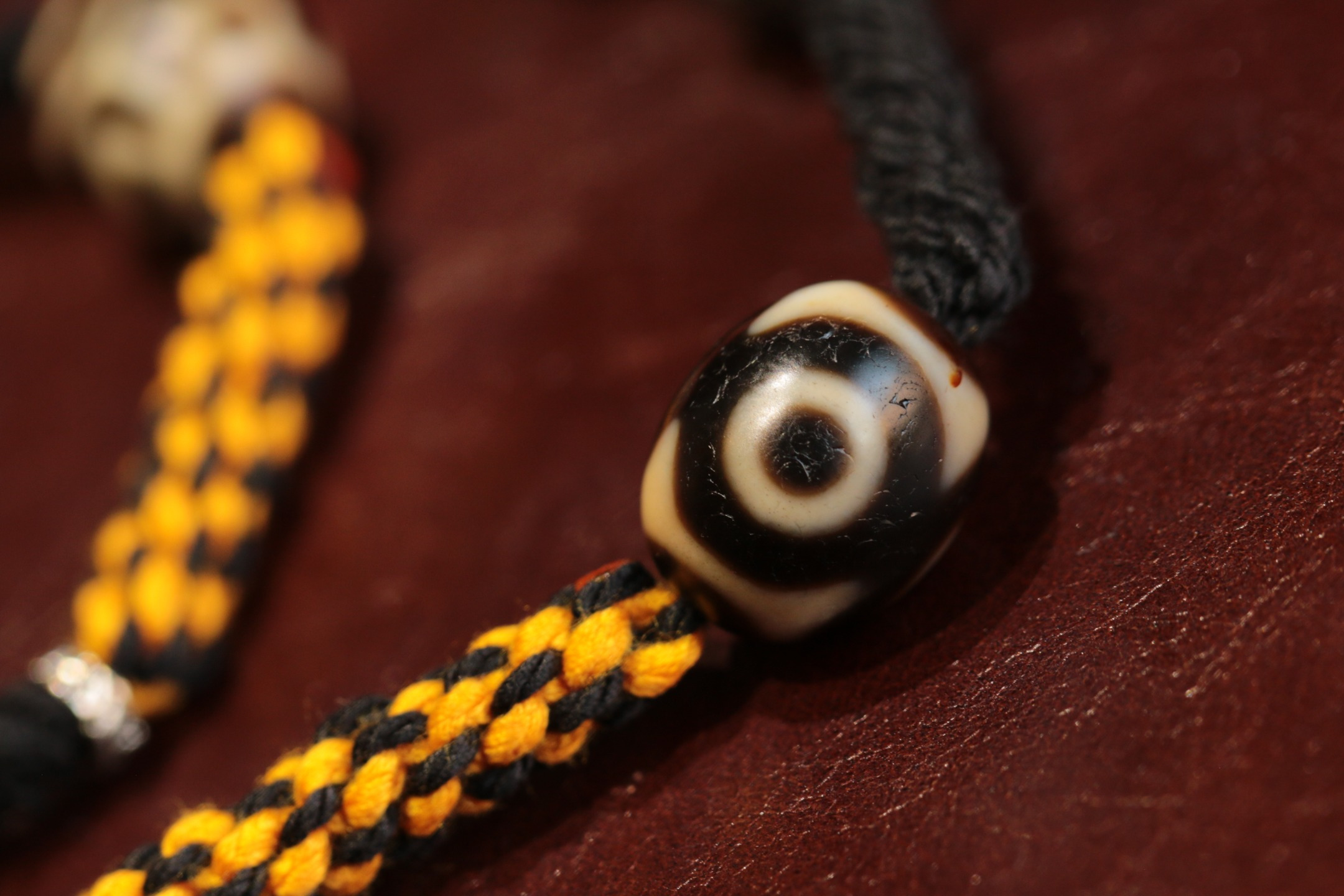 Tibetan Sacred Relic: Nine-Eyed Dzi Bead Dalo Collarbone Necklace（Unique ID: cp-2-1830）