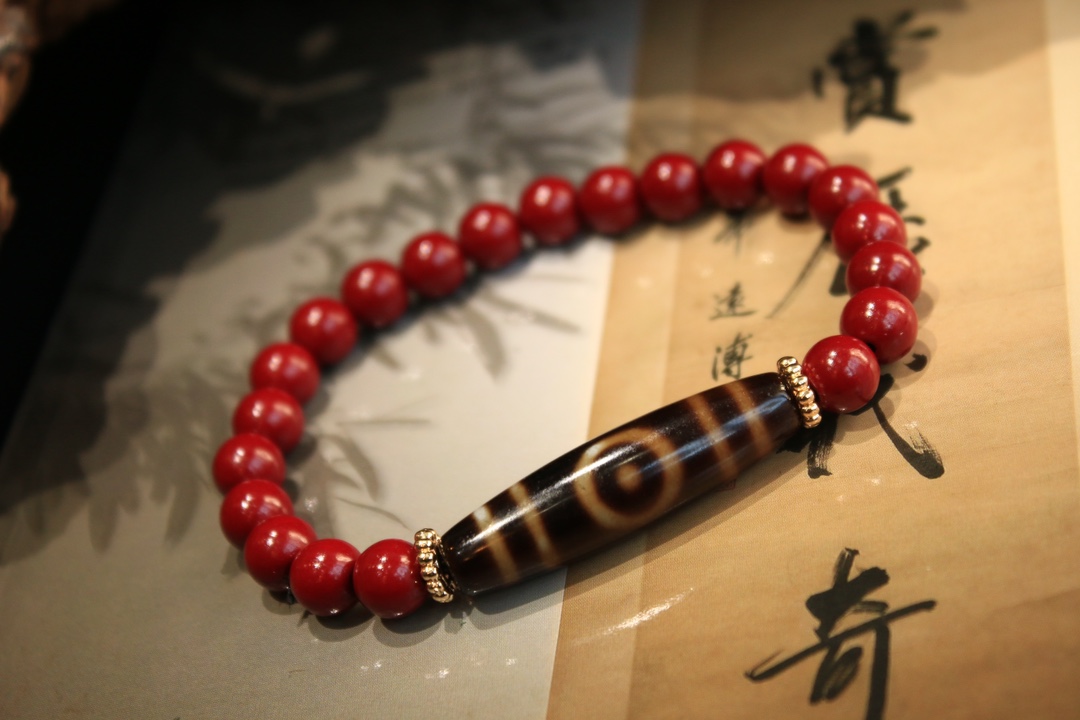 Tibetan sacred object - Heaven and Earth Dzi Bead Cinnabar Bracelet