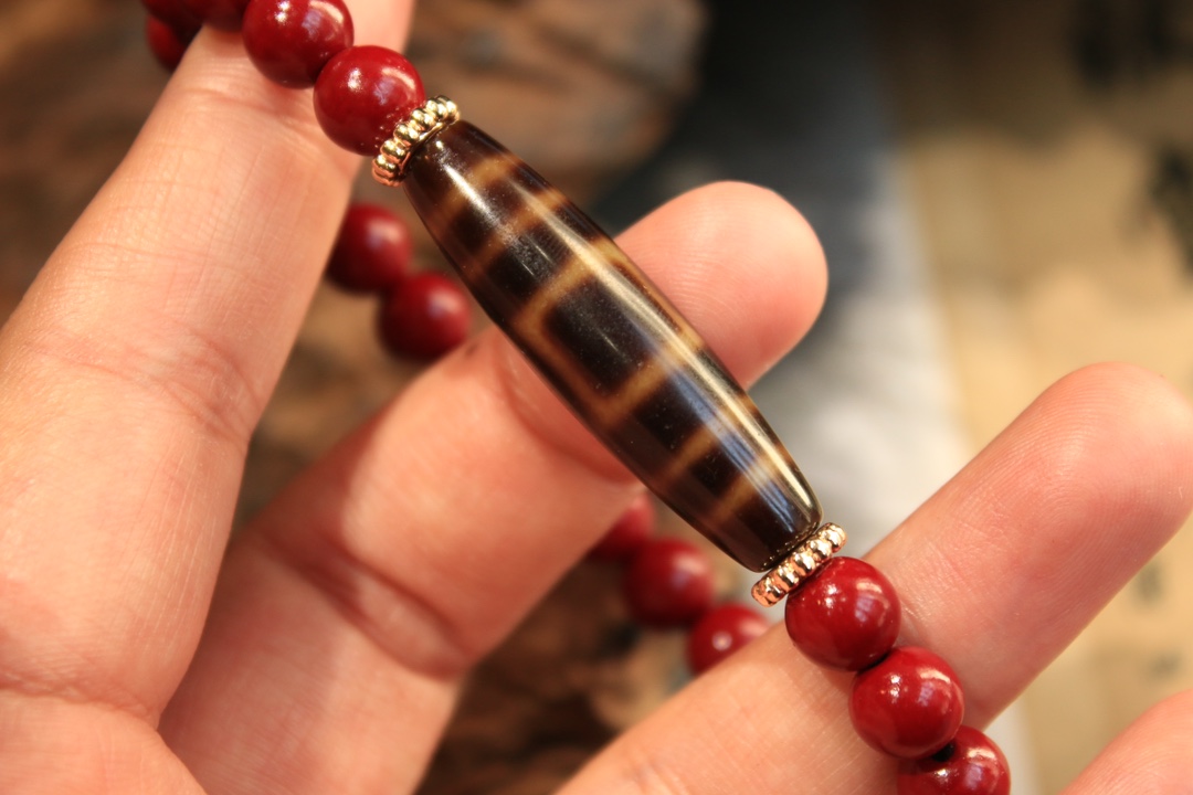 Tibetan sacred object - Heaven and Earth Dzi Bead Cinnabar Bracelet