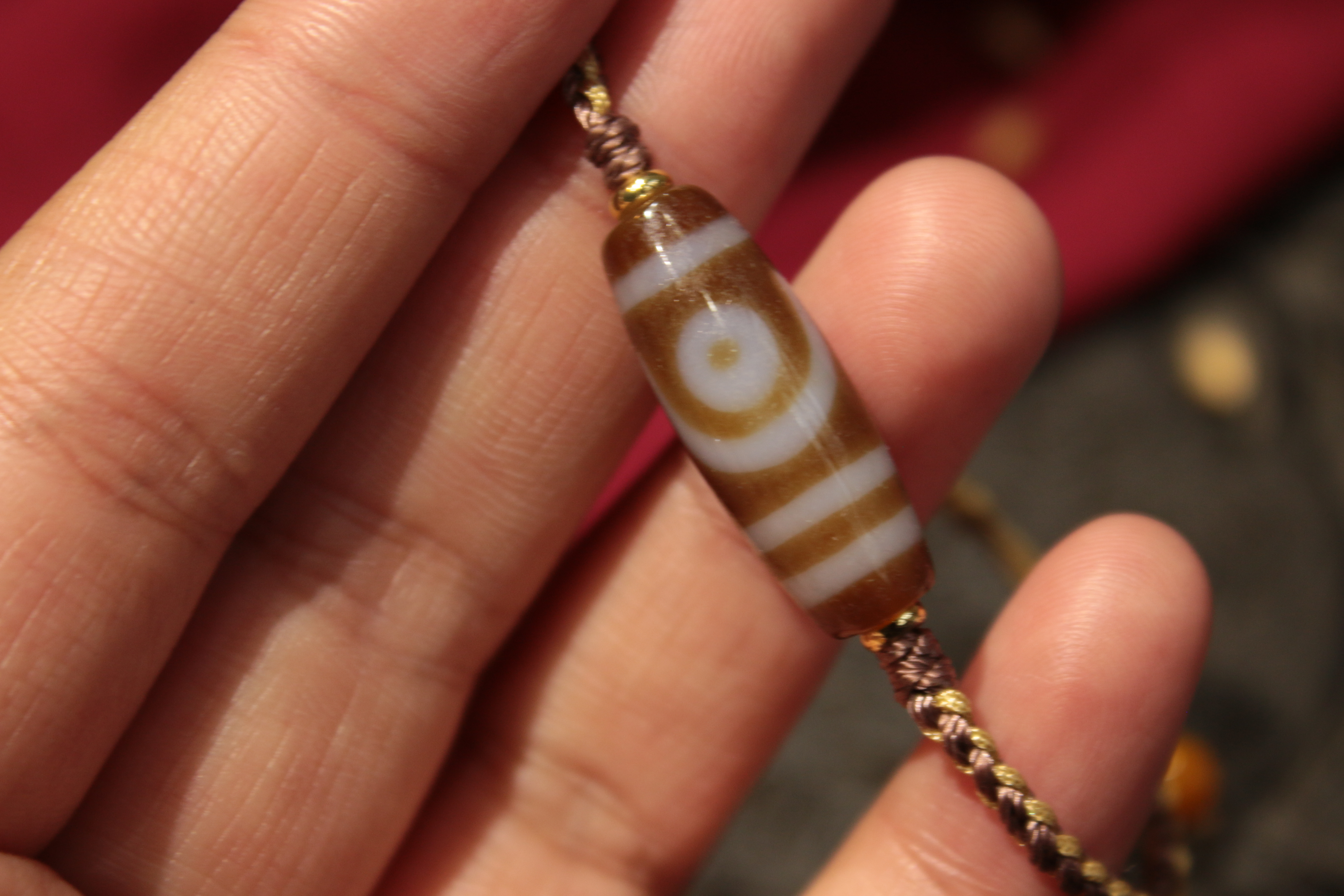 Tibetan sacred object - Two-eyed dzi bead bracelet