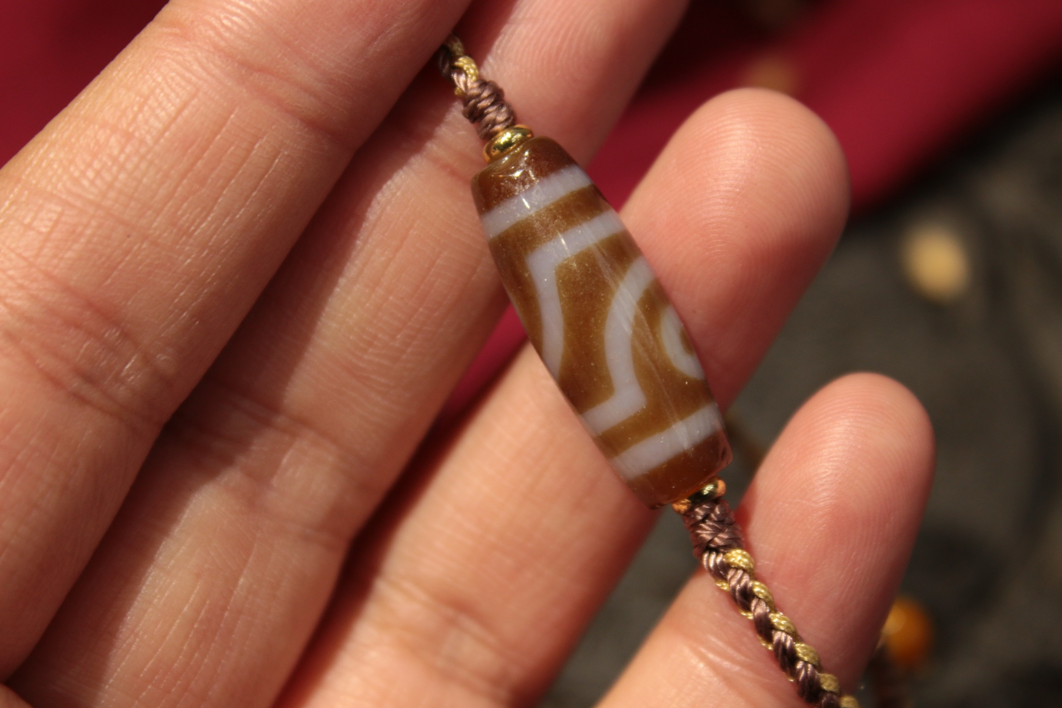 Tibetan sacred object - Two-eyed dzi bead bracelet