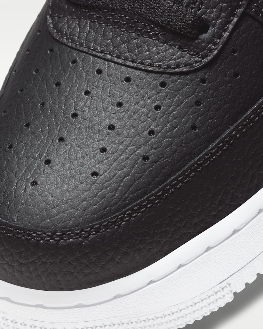 Nike Air Force 1 '07 Black/White(商品到着後にお支払いいただけますので、品質を確認してからお支払いいただけます)