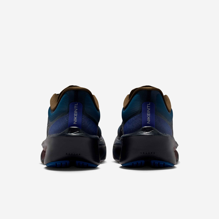 حذاء سباق خفيف للرجال على الطرق - نايكي زووم فلاي 6 | Nike Zoom Fly 6