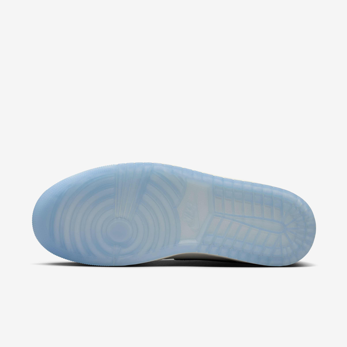 ستايل كلاسيكي أيقوني برقبة عالية - اير جوردن 1 ريترو هاي او جي | Air Jordan 1 Retro High OG