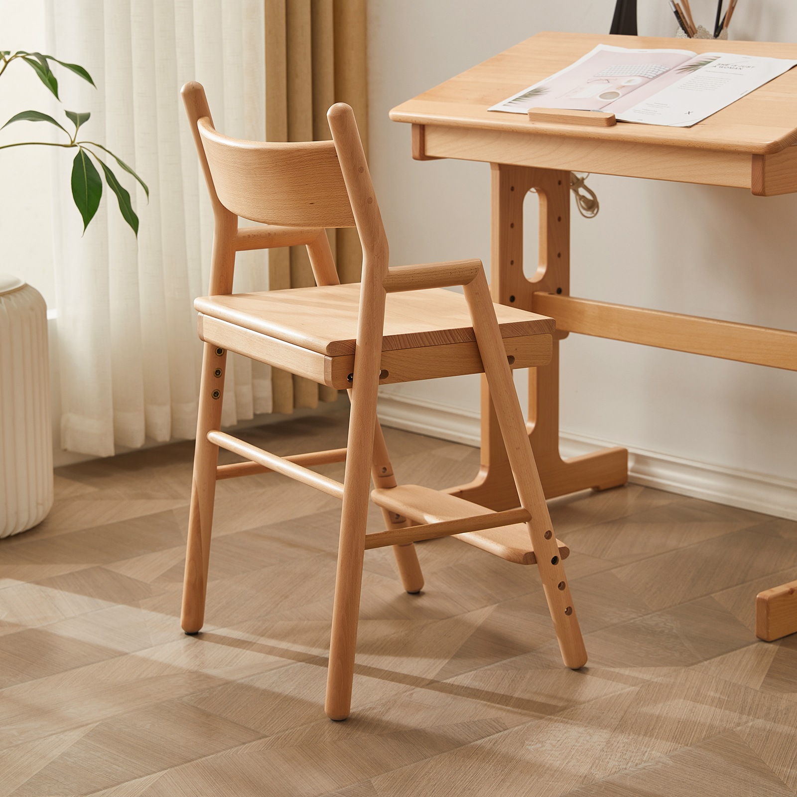錦木-無垢材キッズ学習チェア 昇降式 背もたれ付き 姿勢矯正椅子 勉強椅子 食事椅子にも使えるキッズイス