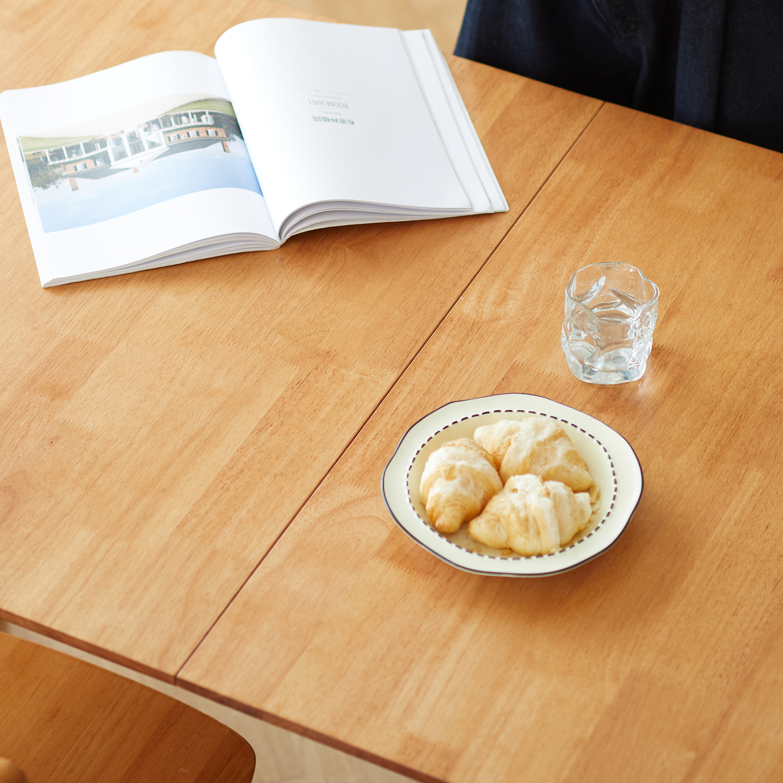 錦木-【無垢材使用】伸縮式折りたたみダイニングテーブルセット モダンシンプル 小户型対応 学習・パーティー兼用ダイニングテーブル