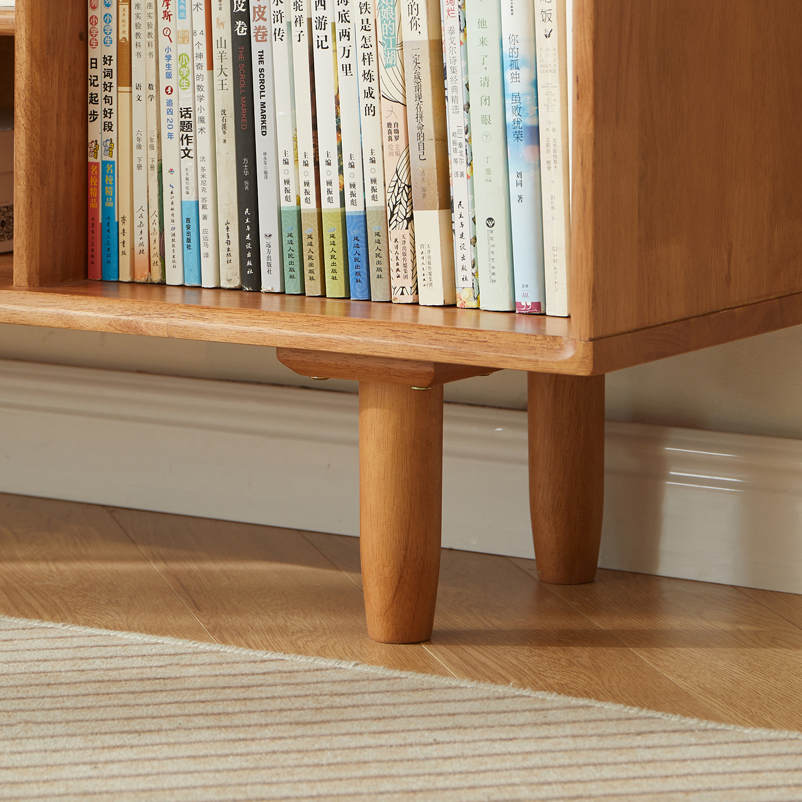 錦木-木製ロータイプ本棚 壁際 リビング収納ラック ベッドルーム収納キャビネット 家庭用 組み合わせ可能なキューブラック 展示棚本棚