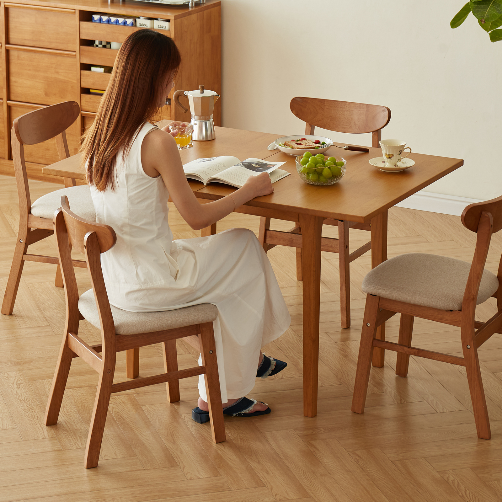 錦木-【無垢材使用】折りたたみ伸縮式ダイニングテーブルセット 長方形 シンプル 小户型対応 チェリー色 ダイニングテーブル