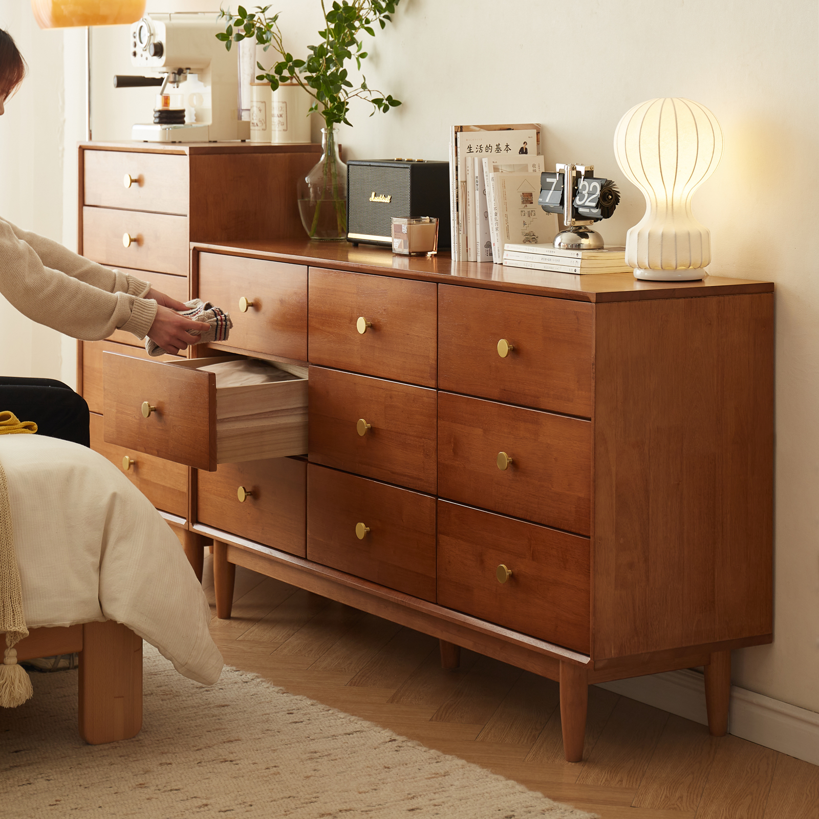 錦木-無垢材 チェスト 9 段 / 6 段 / 5 段 コンパクト収納 レトロ風 シンプルデザイン リビング収納棚チェスト