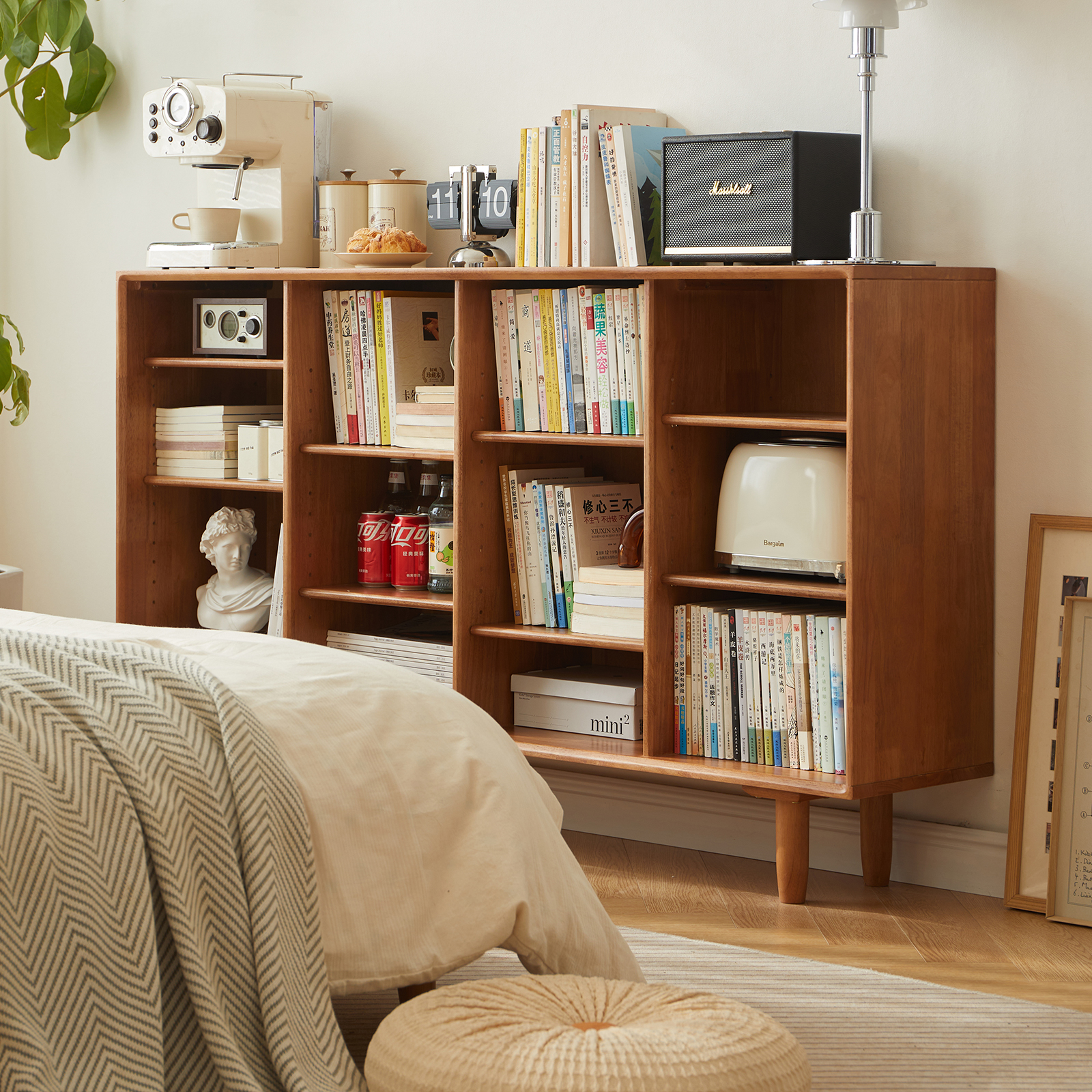 錦木-木製ロータイプ本棚 壁際 リビング収納ラック ベッドルーム収納キャビネット 家庭用 組み合わせ可能なキューブラック 展示棚本棚