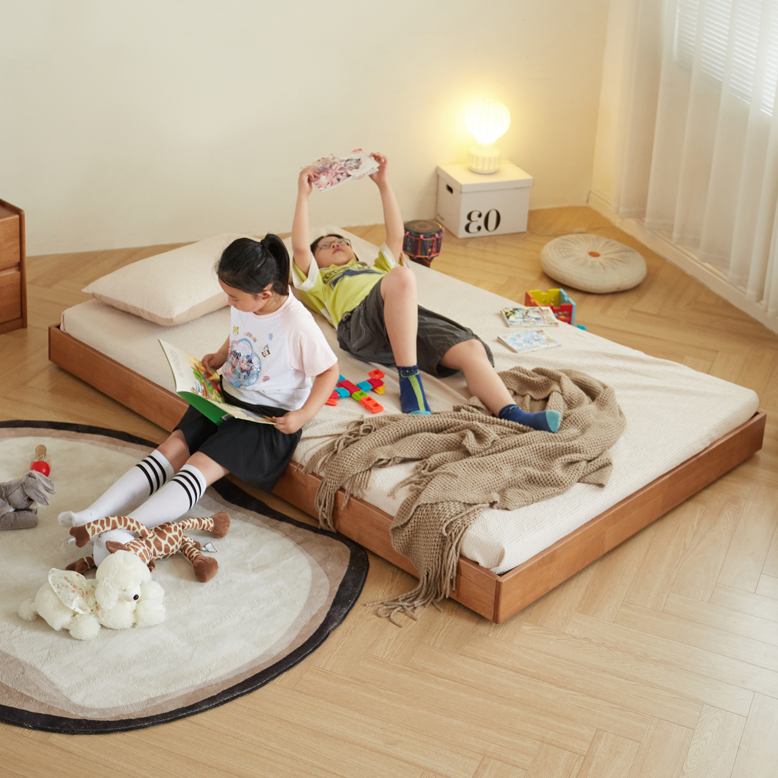錦木-木製子供用ベッド モンテッソーリ ロータイプベッド 和風畳スタイル ヘッドレス すのこベッド セミダブル 浮いて見えるベッド 低床ベッド